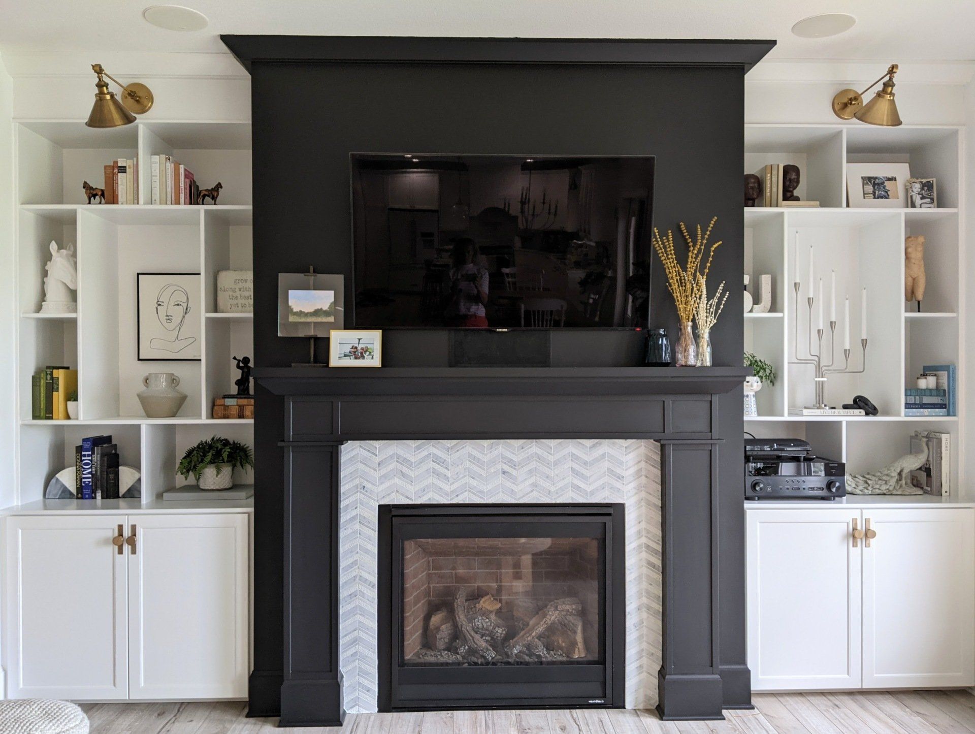 modern sitting room concept with fireplace