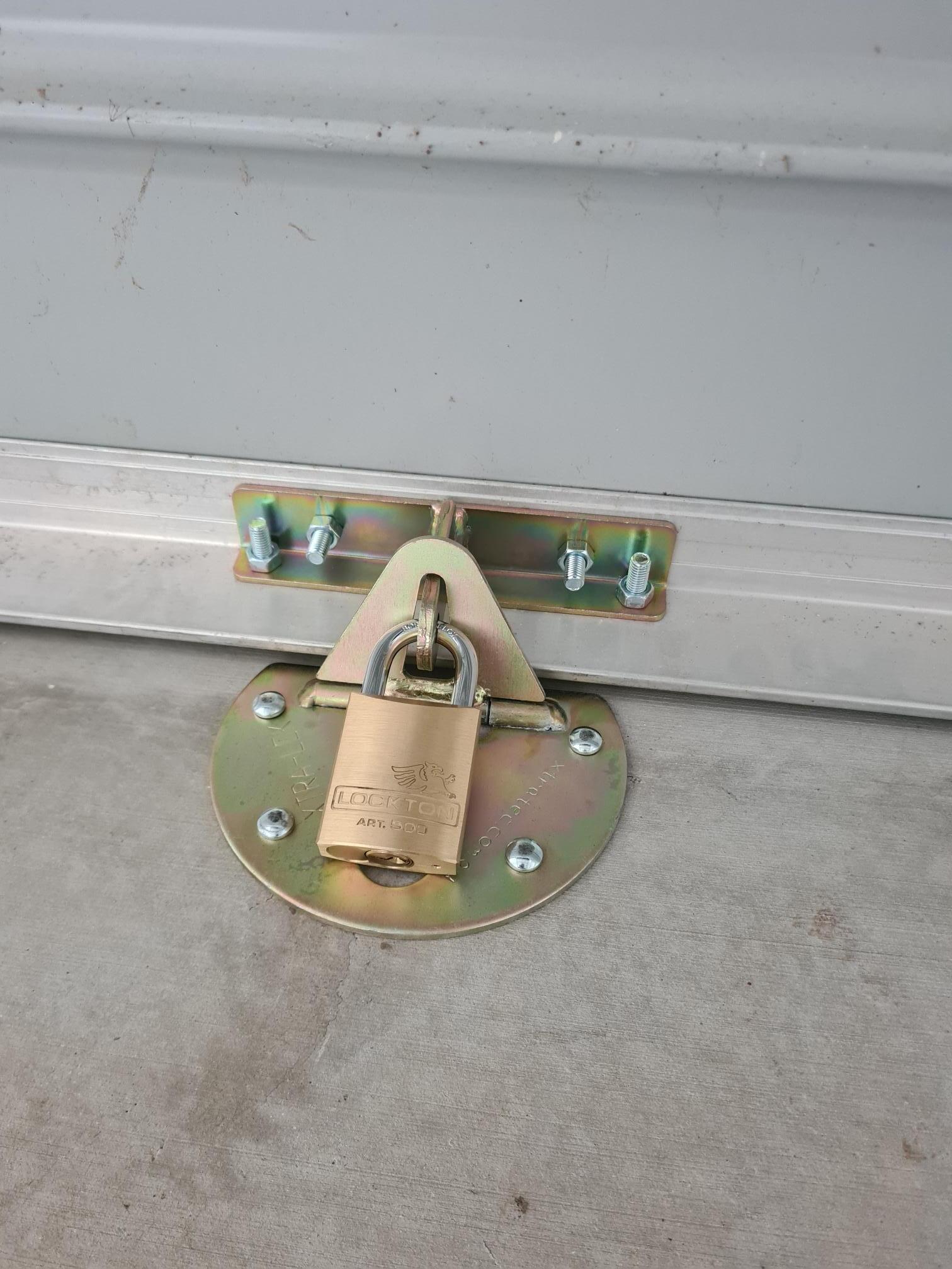 Entrance Lock With Key — Locksmith Service in Townsville, QLD