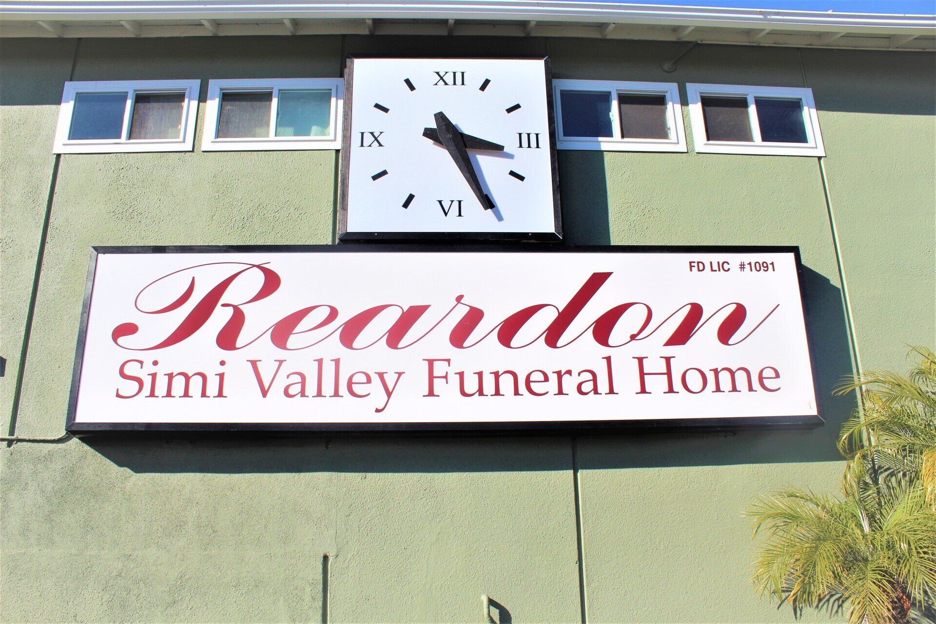Reardon Simi Valley Funeral Home's Chapel