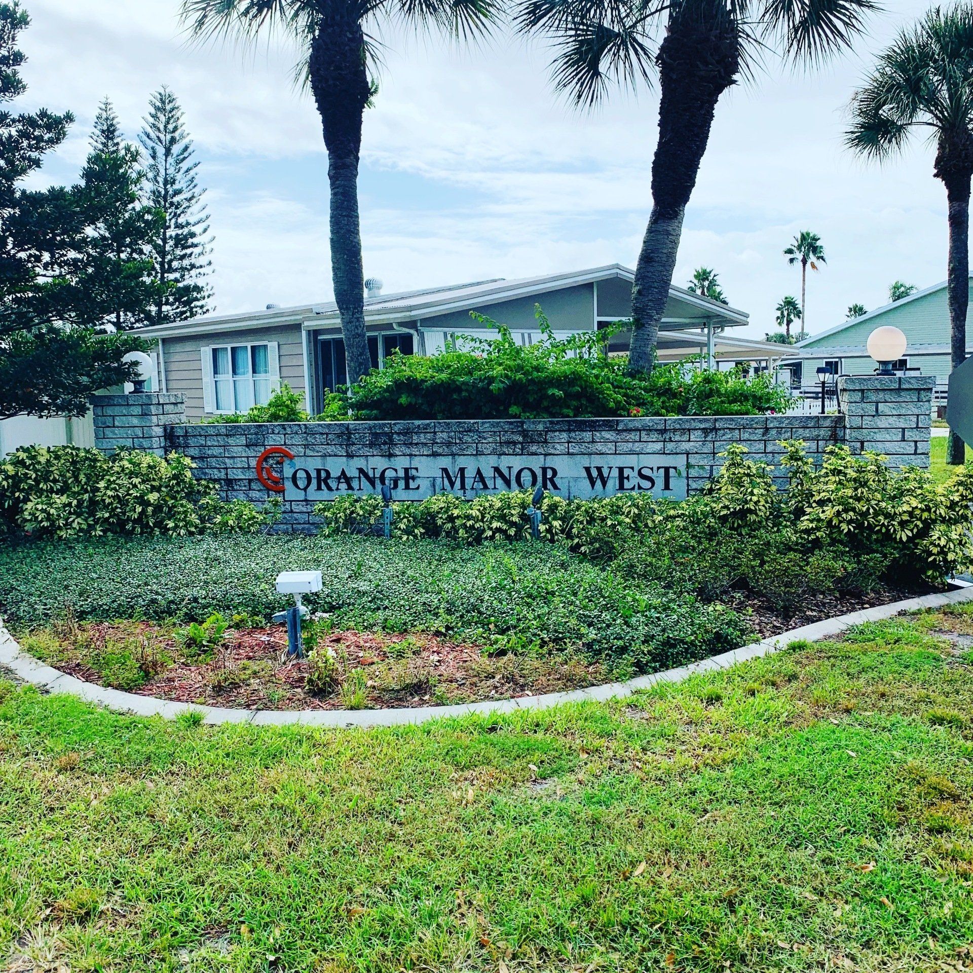 Orange Manor West Retirement Community in Winter Haven, Gallery