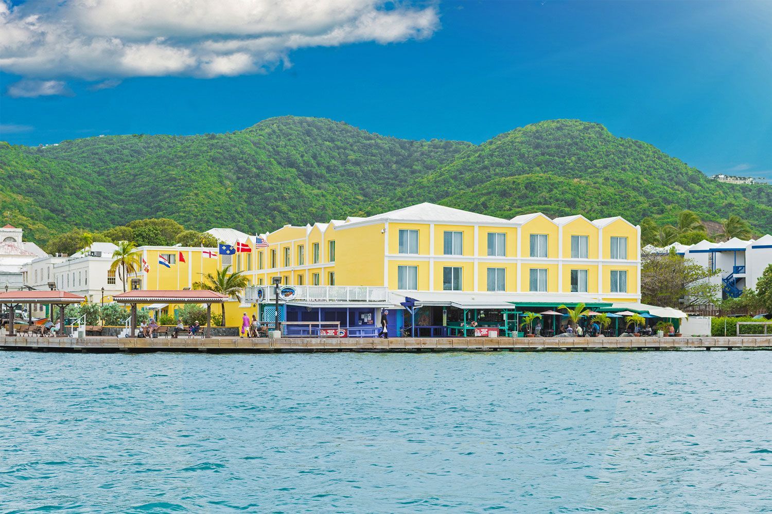 Explore St. Thomas and St. John with easy day trips from Hotel Caravelle in St. Croix, US Virgin Isl