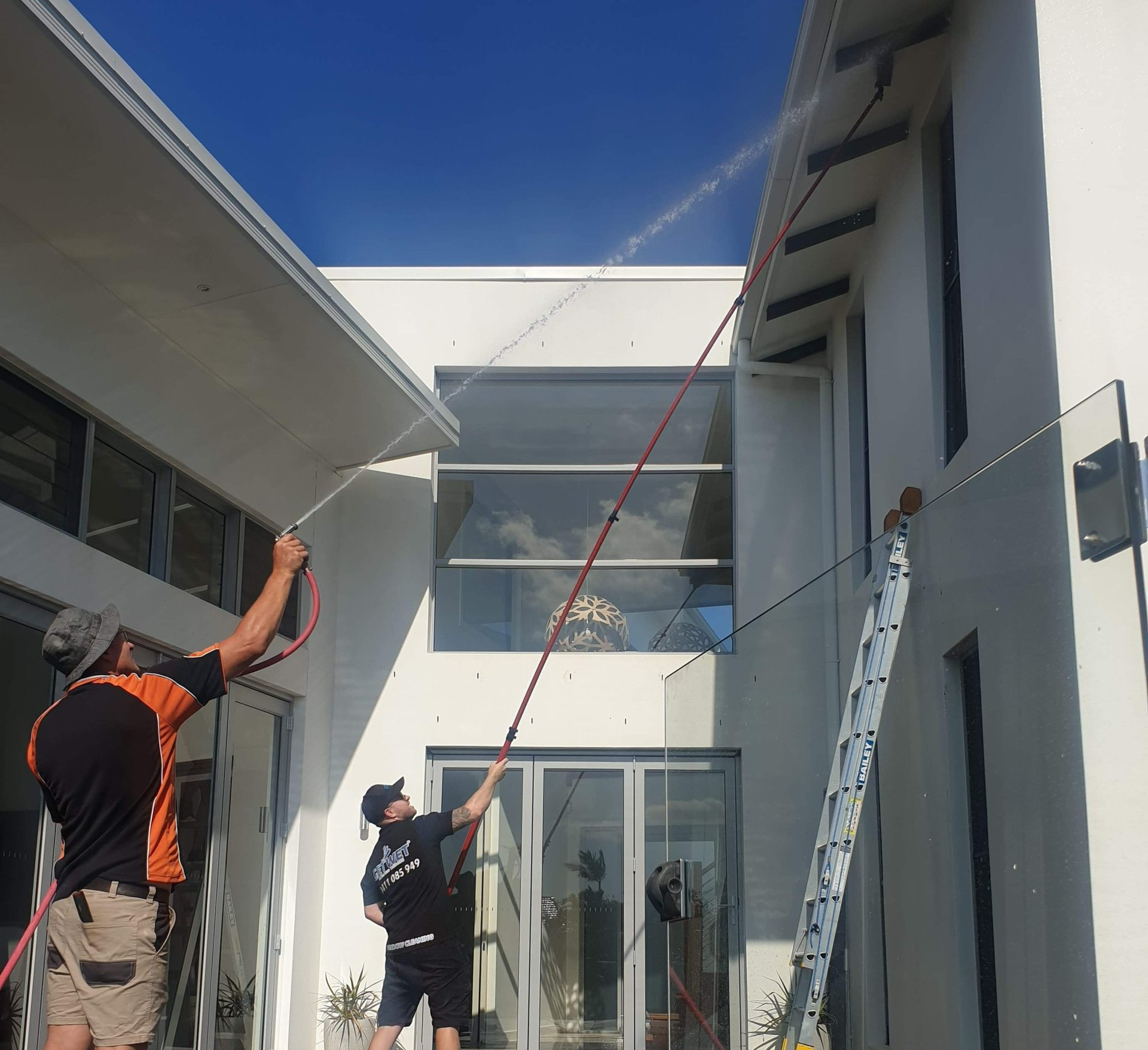 house pressure washing gold coast