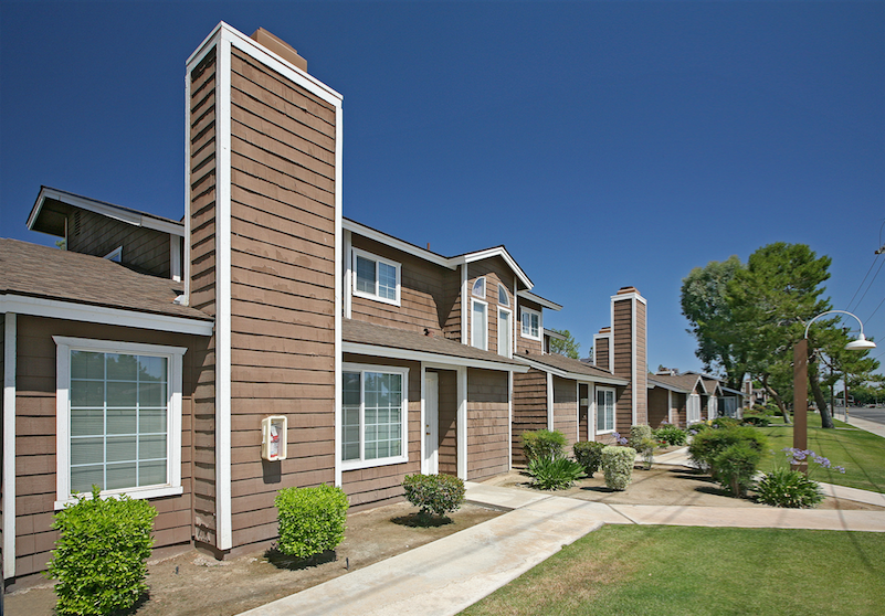 Laurelglen Square Condos for Rent in Bakersfield, CA