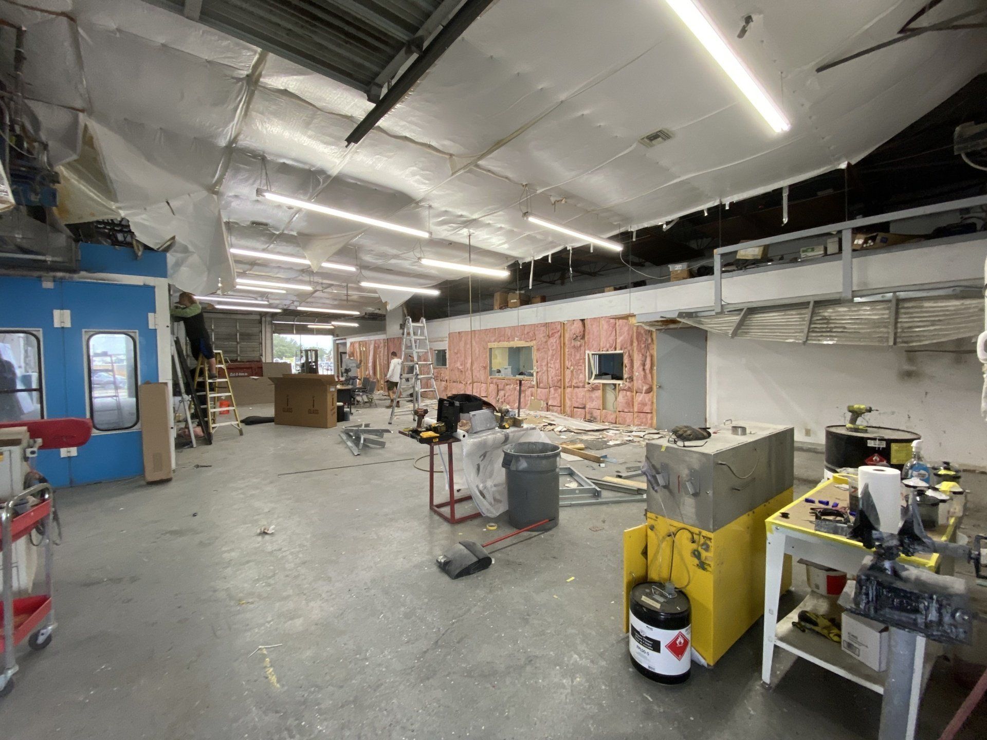 A large room with a lot of tools and equipment in it.
