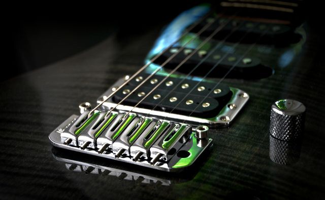 guitar finger vibrato Guitar Vibrato Technique: Index Finger Mastery main image 1