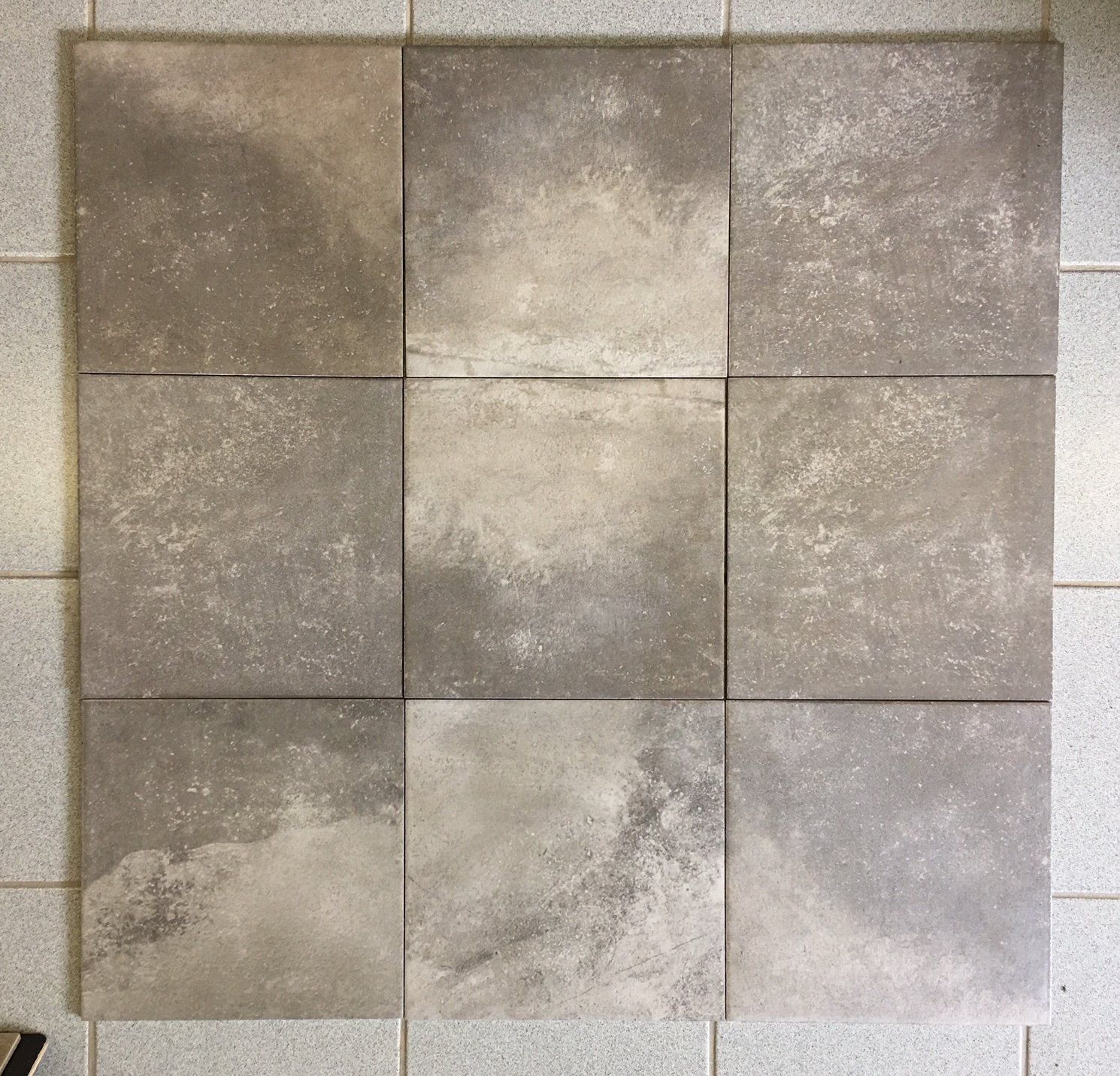 Piastrelle di cemento