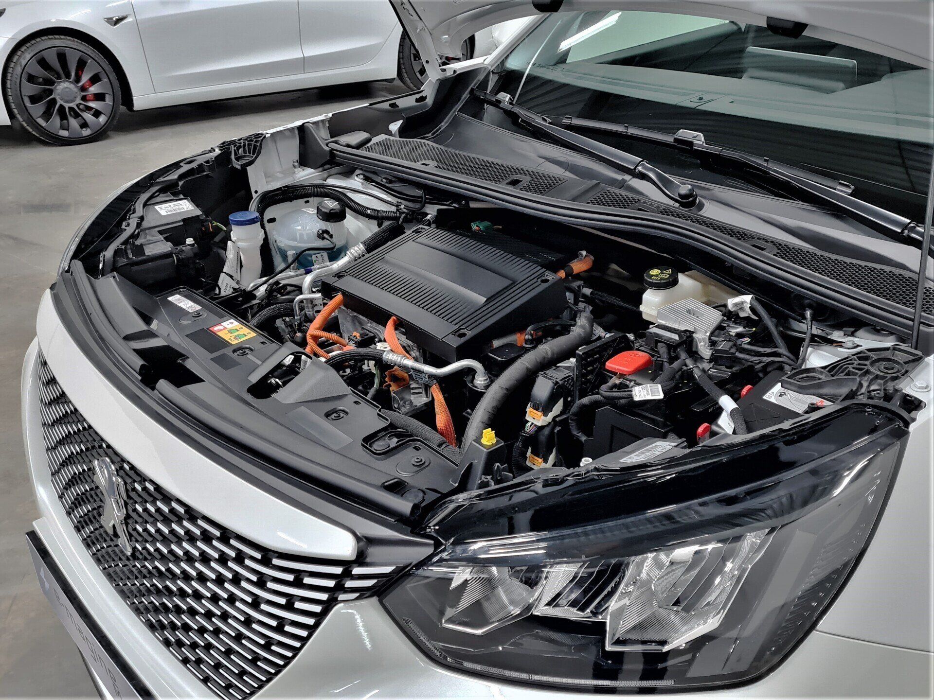 Peugeot e-2008 Allure