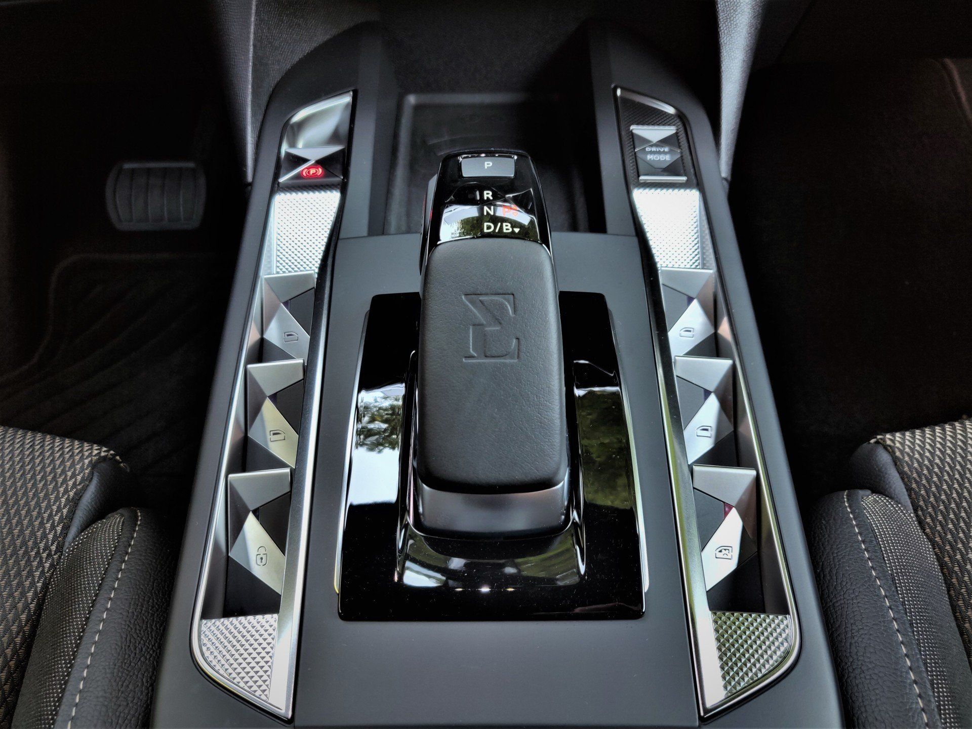 DS3 Crossback E-Tense Interieur