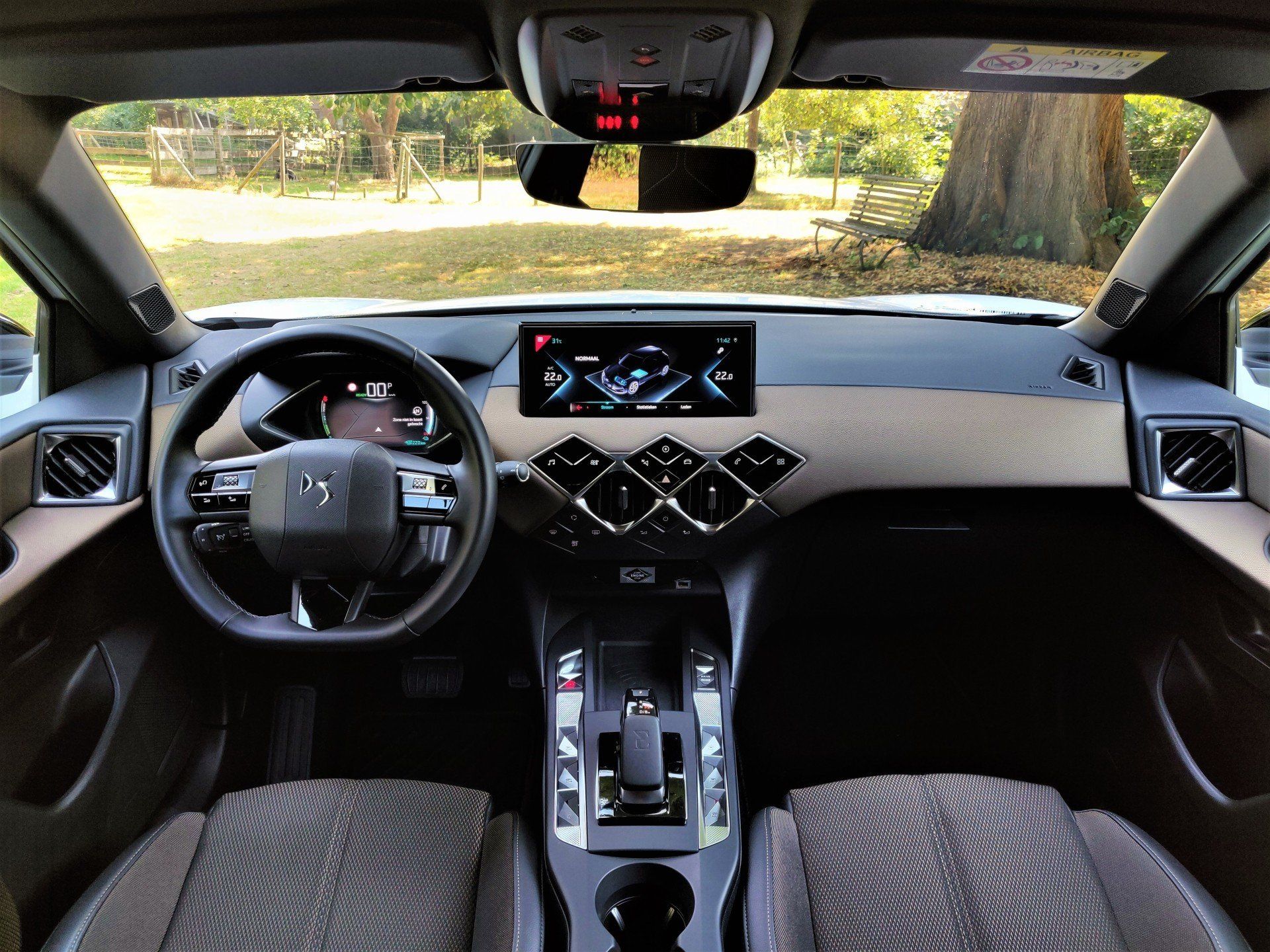DS3 Crossback E-Tense Interieur