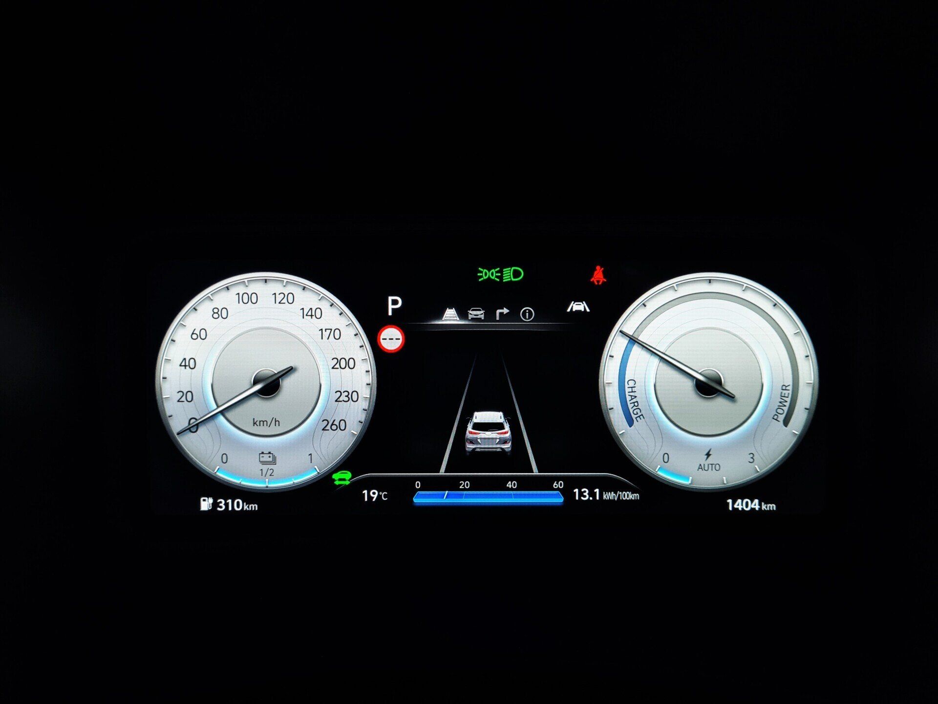 Hyundai Kona Electric 39 kWh