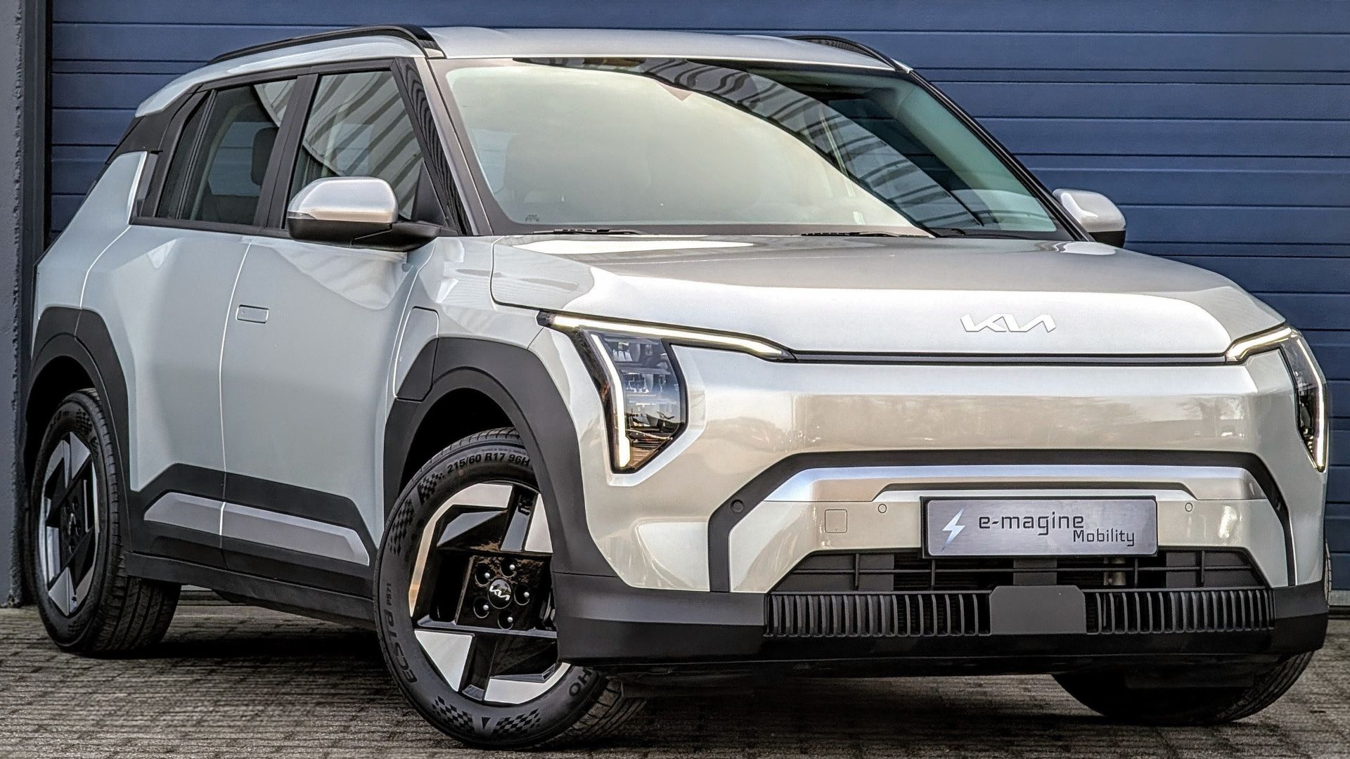 Skoda Elroq 60 Business Plus Graphite Grey