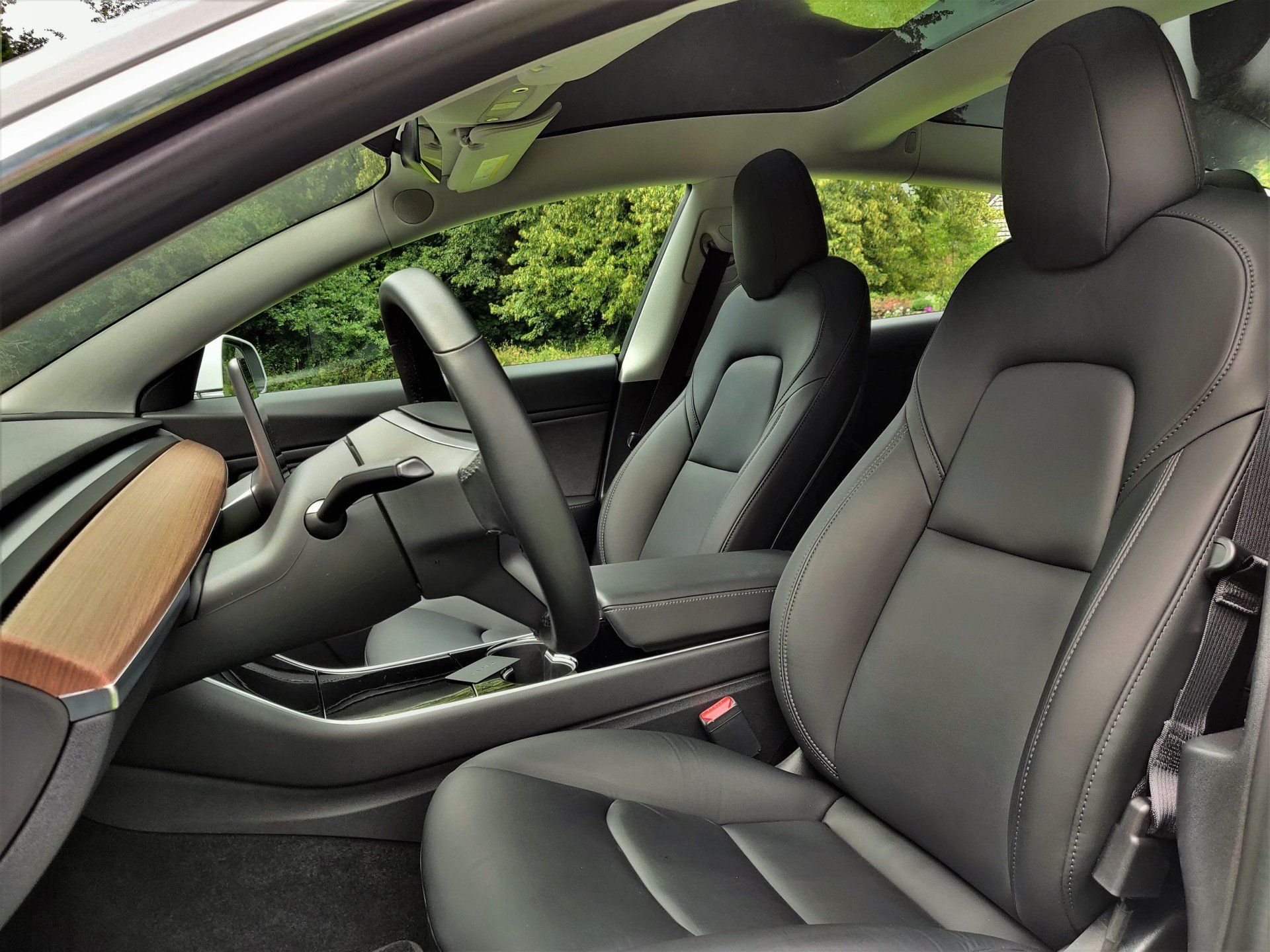 Tesla Model 3 Long Range Dual Motor e-magine mobility