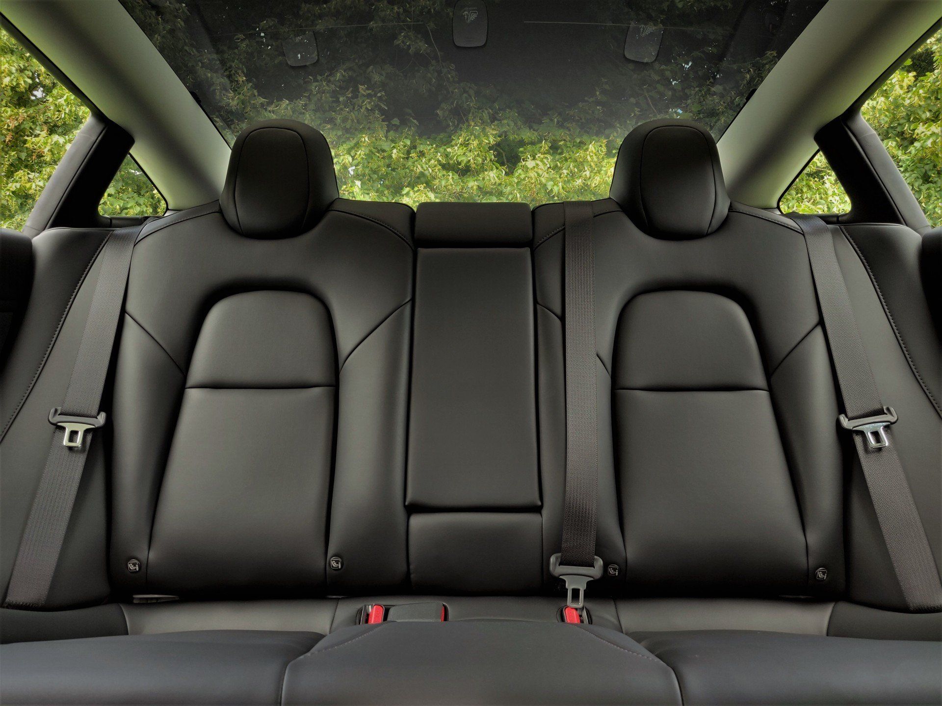 Tesla Model 3 Long Range Dual Motor e-magine mobility