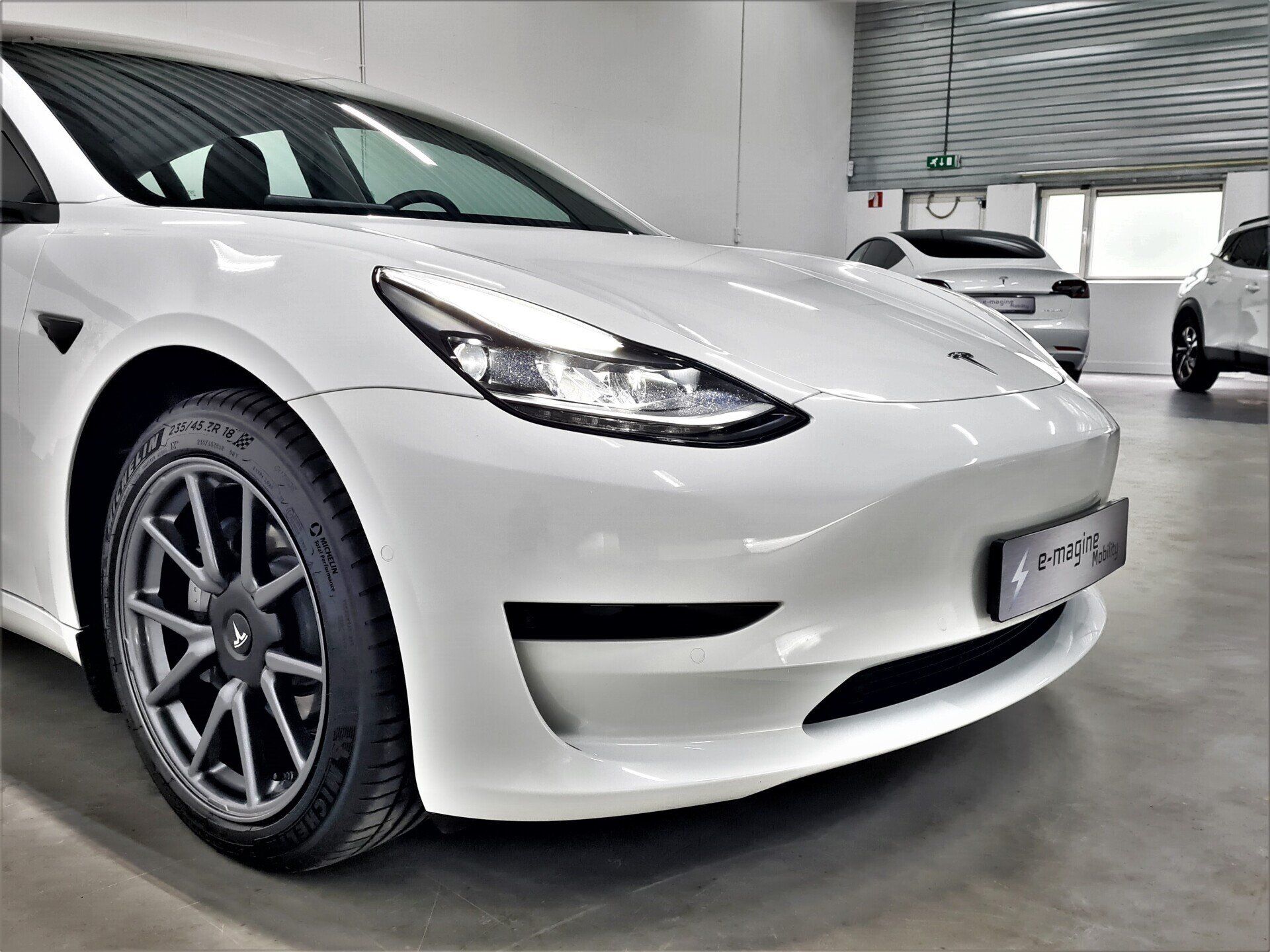 Tesla Model 3 Standard Range Plus