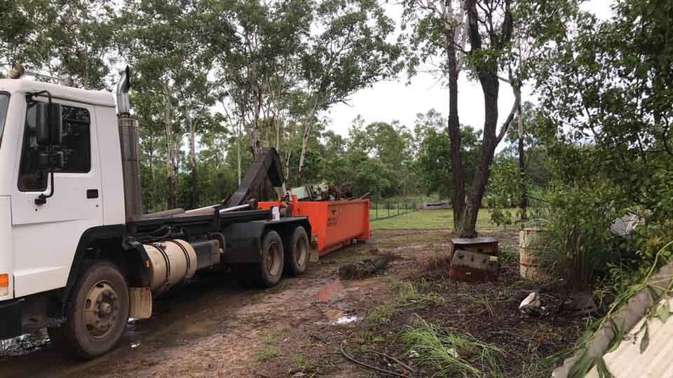 Green waste removal — Rubbish and green waste removal in Humpty Doo, NT