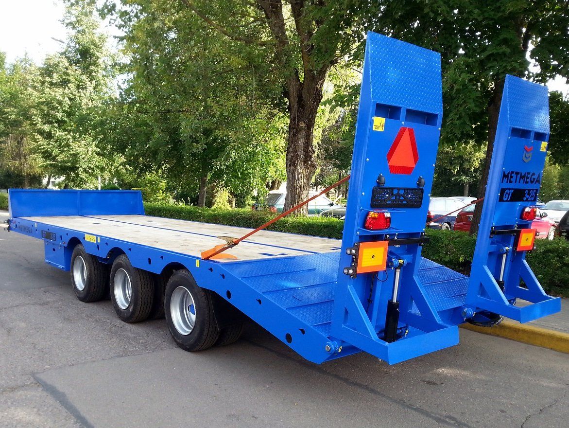 Technikos transportavimo puspriekabės