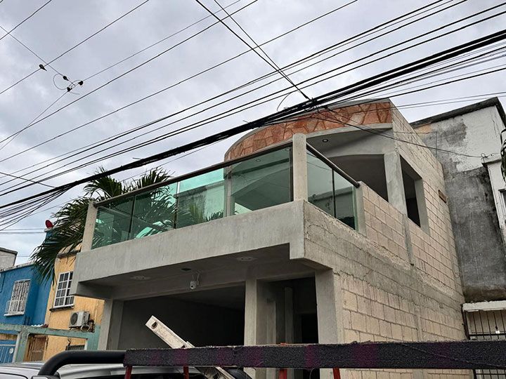 VIDRIOS Y ALUMINIOS DEL CARIBE