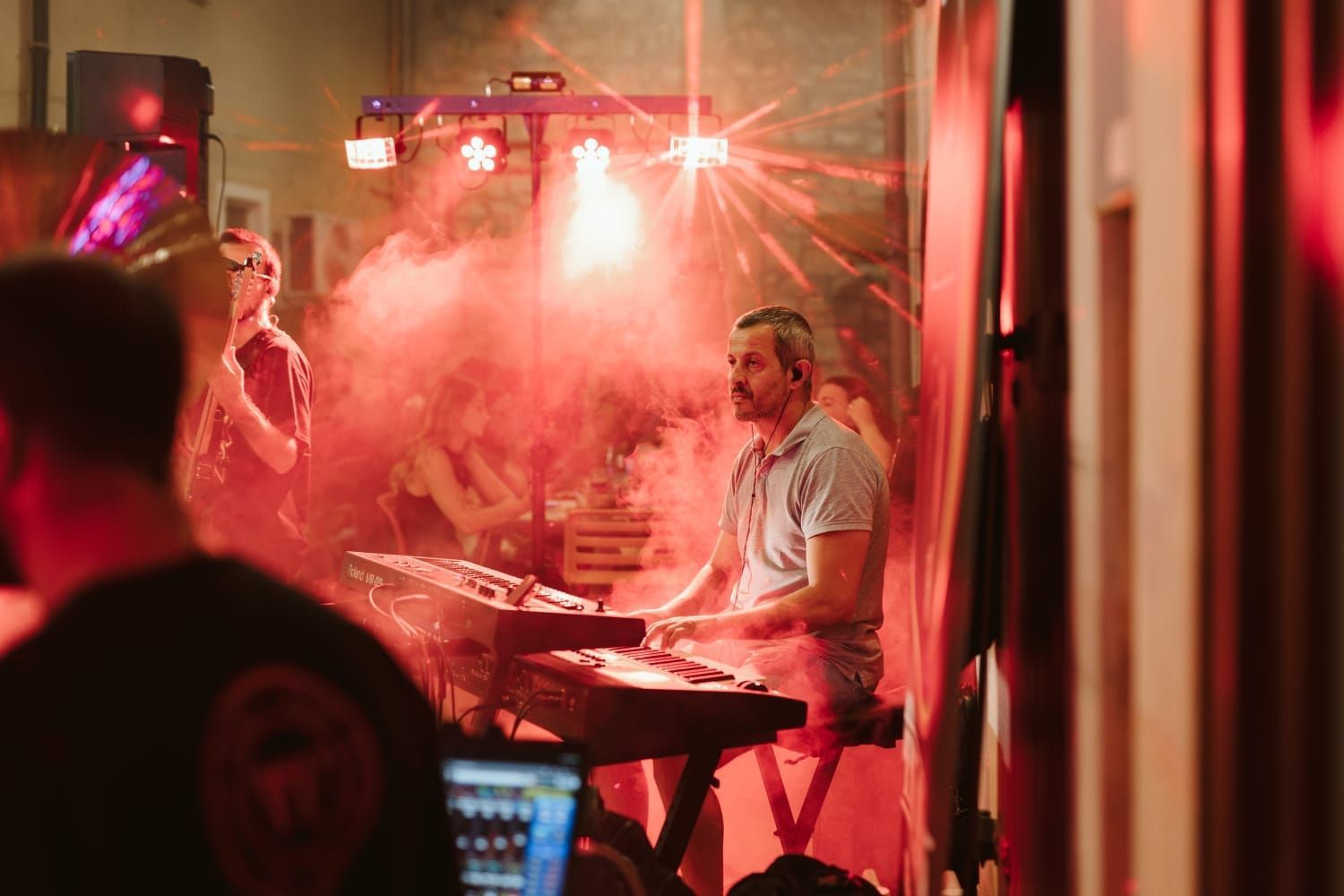 MERCOLEdì 31 luglio 2024 - no wall - pink floyd tribute band