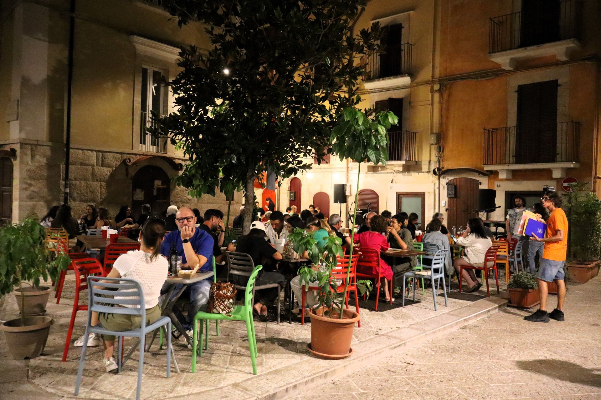 MSF25 MONSTERS HR'70