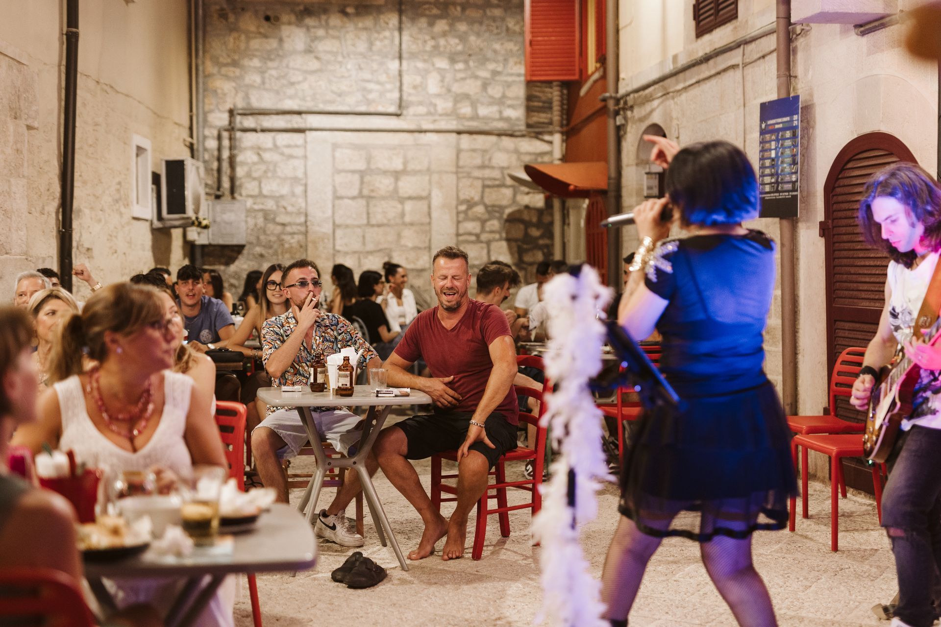 MERCOLEdì 17 luglio 2024 - she's not me - madonna & lady gaga tribute band