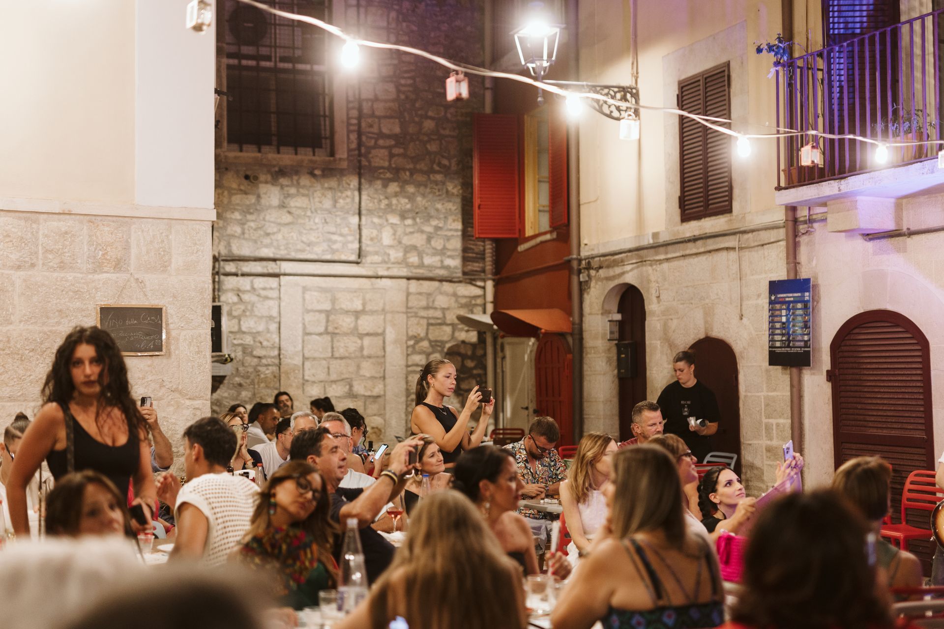 MERCOLEdì 17 luglio 2024 - she's not me - madonna & lady gaga tribute band