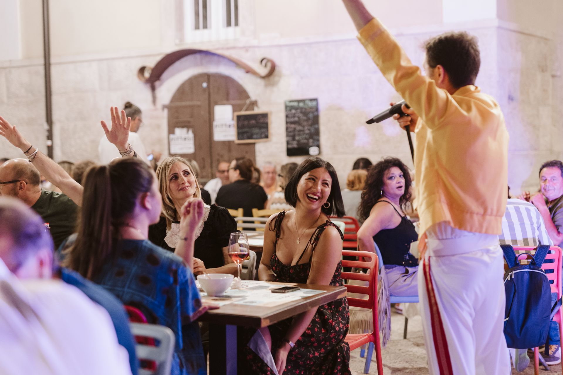 MERCOLEdì 19 giugno 2024 - queen's crown - queen tribute band