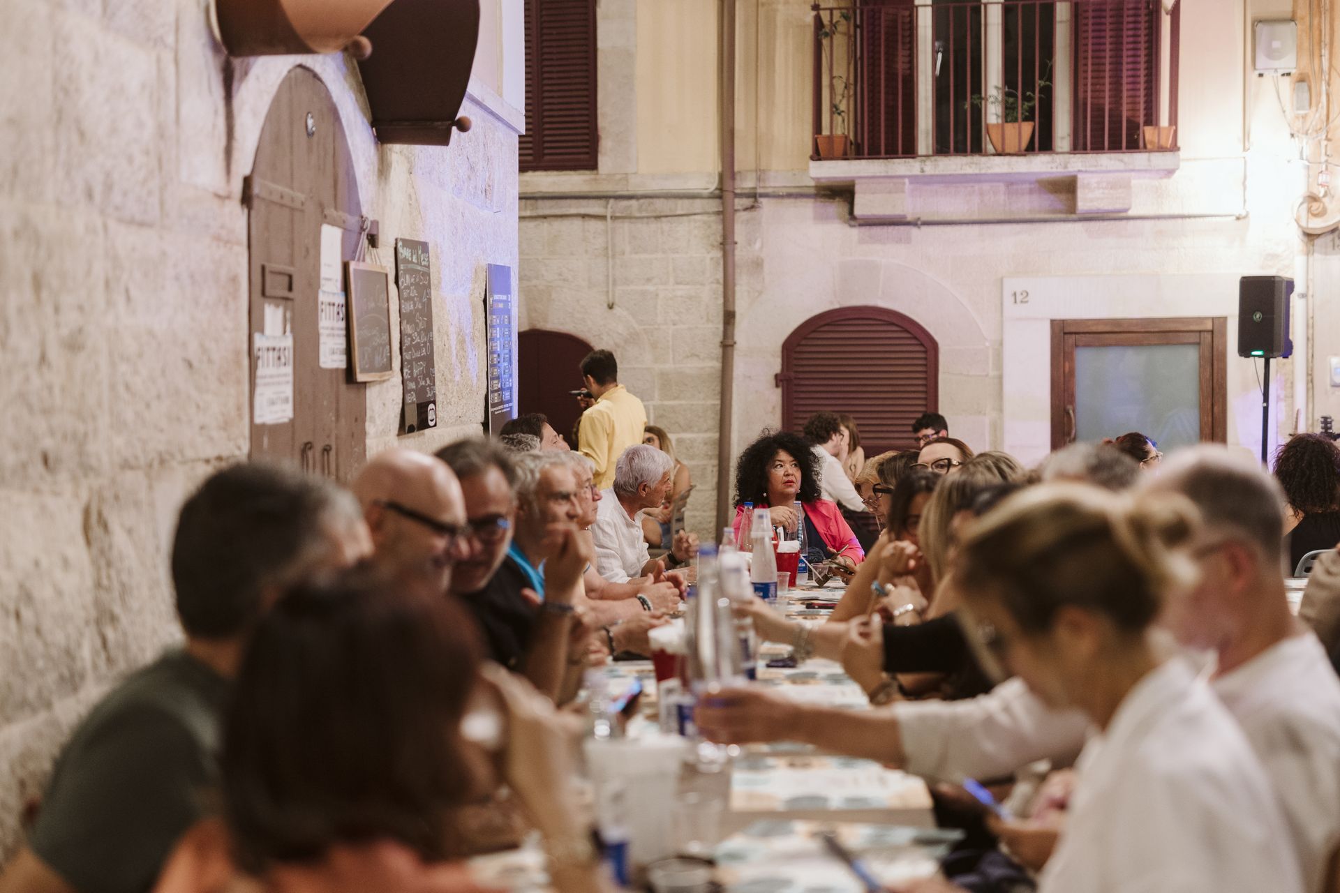 MERCOLEdì 19 giugno 2024 - queen's crown - queen tribute band