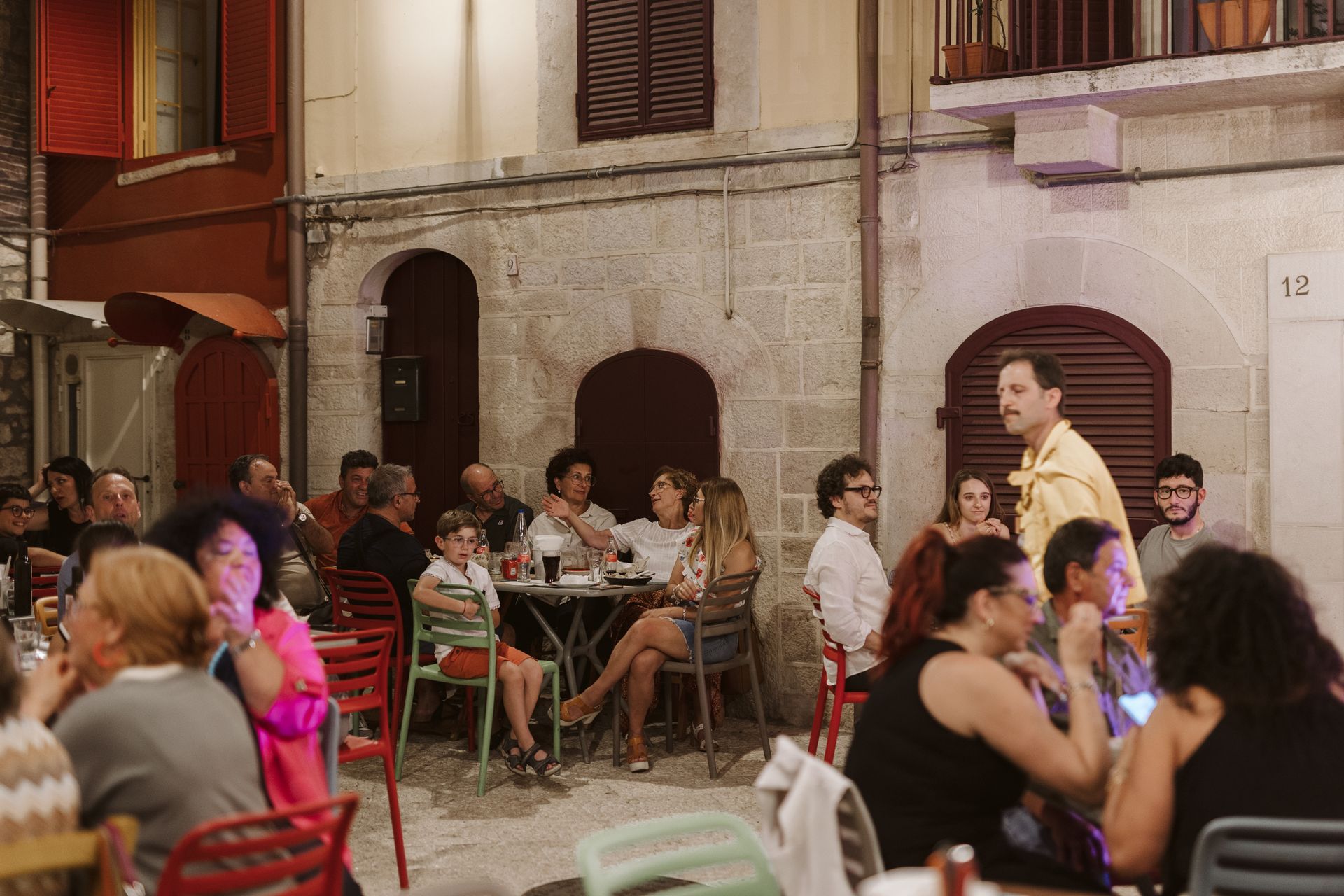 MERCOLEdì 19 giugno 2024 - queen's crown - queen tribute band