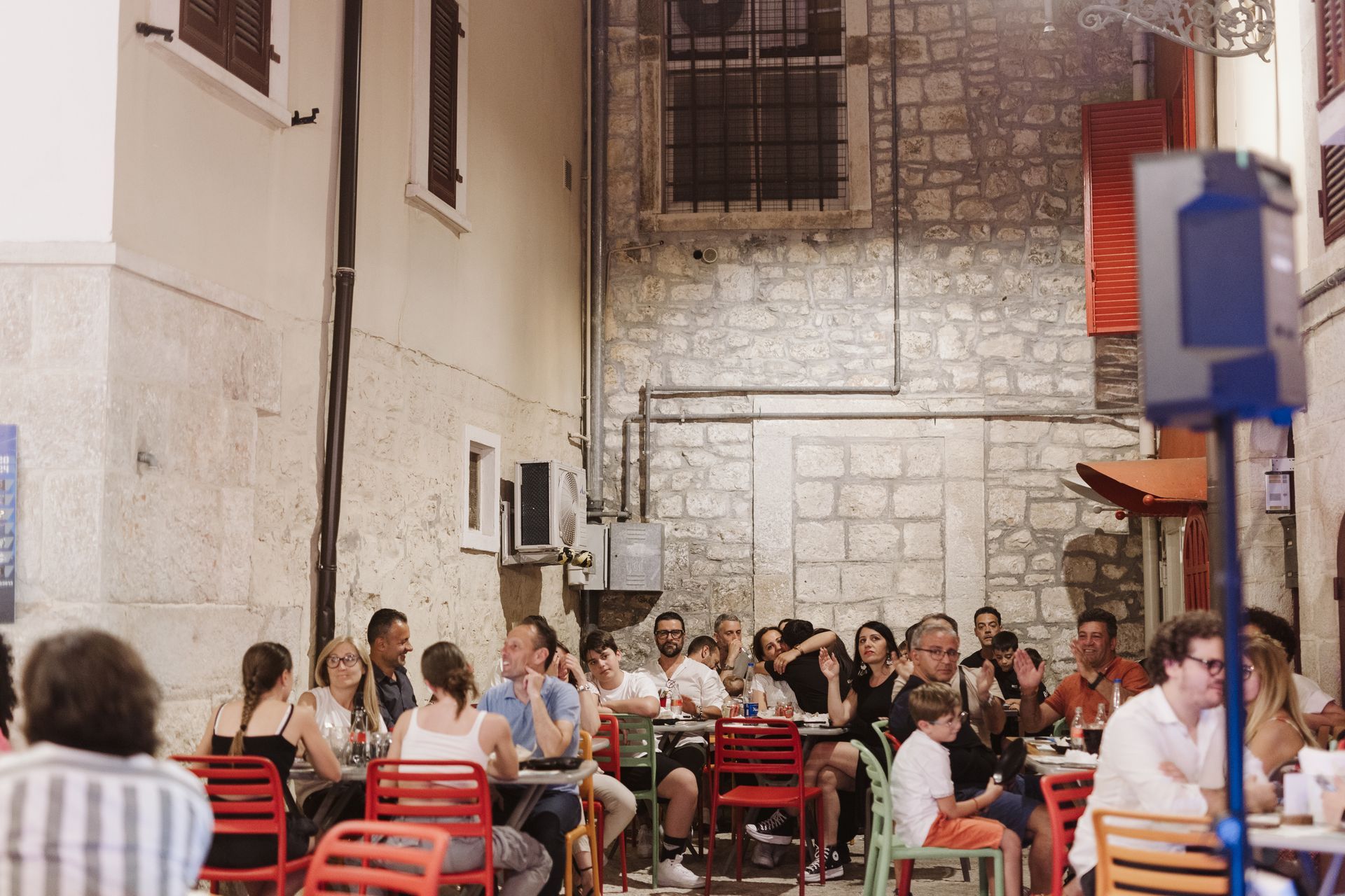 MERCOLEdì 19 giugno 2024 - queen's crown - queen tribute band