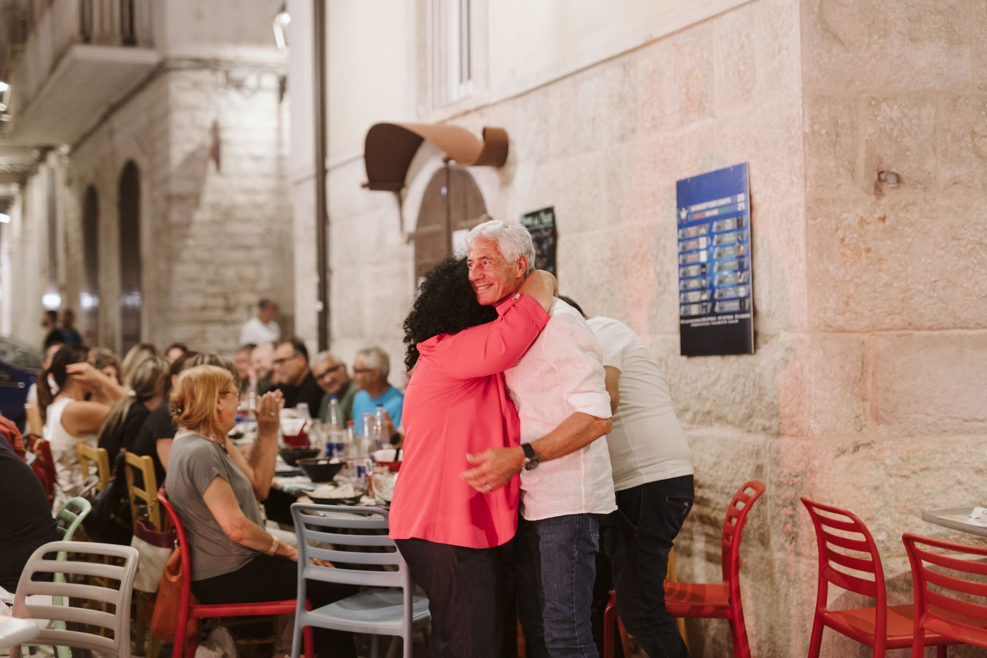 MERCOLEdì 19 giugno 2024 - queen's crown - queen tribute band