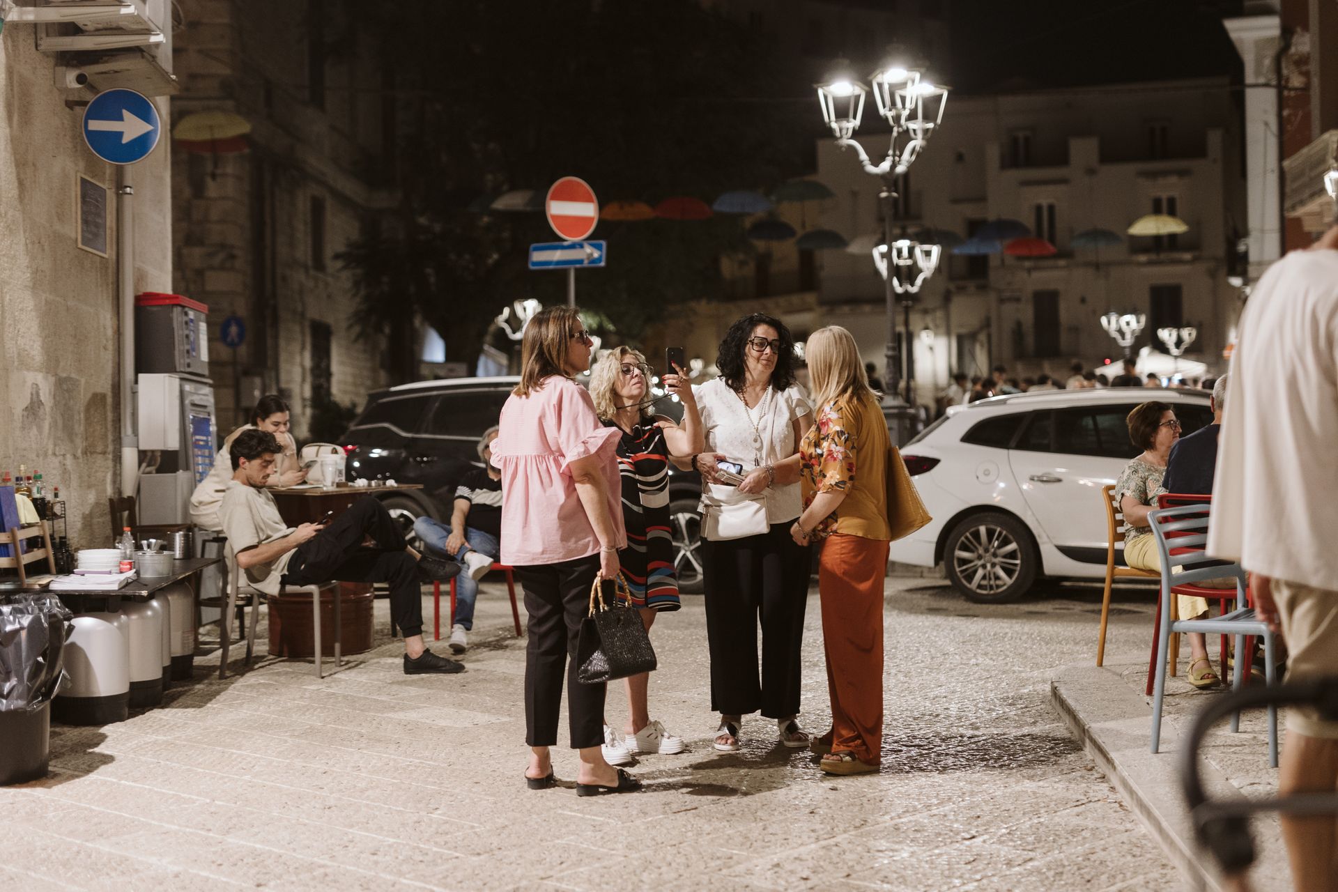 MERCOLEdì 19 giugno 2024 - queen's crown - queen tribute band