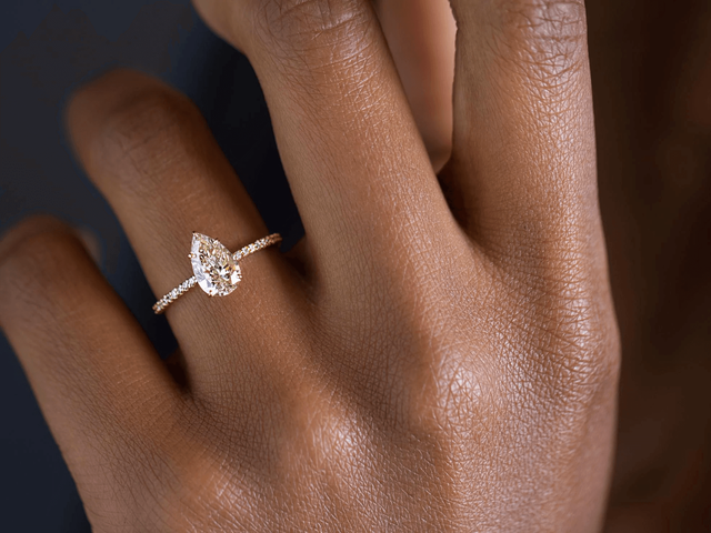 Pear Cut Diamond Engagement Rings - GOODSTONE