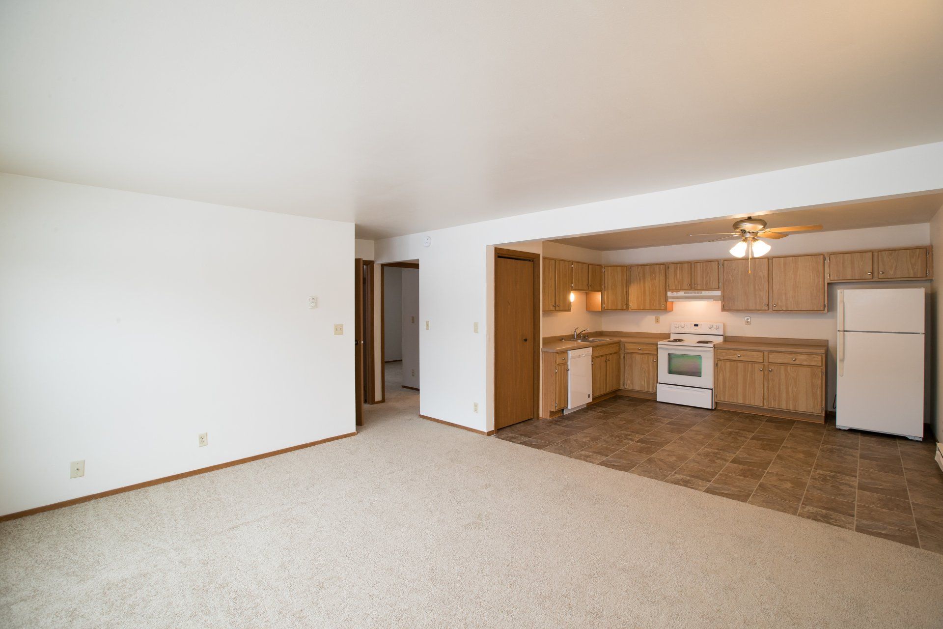 Woodfield Circle Diamond Property Management