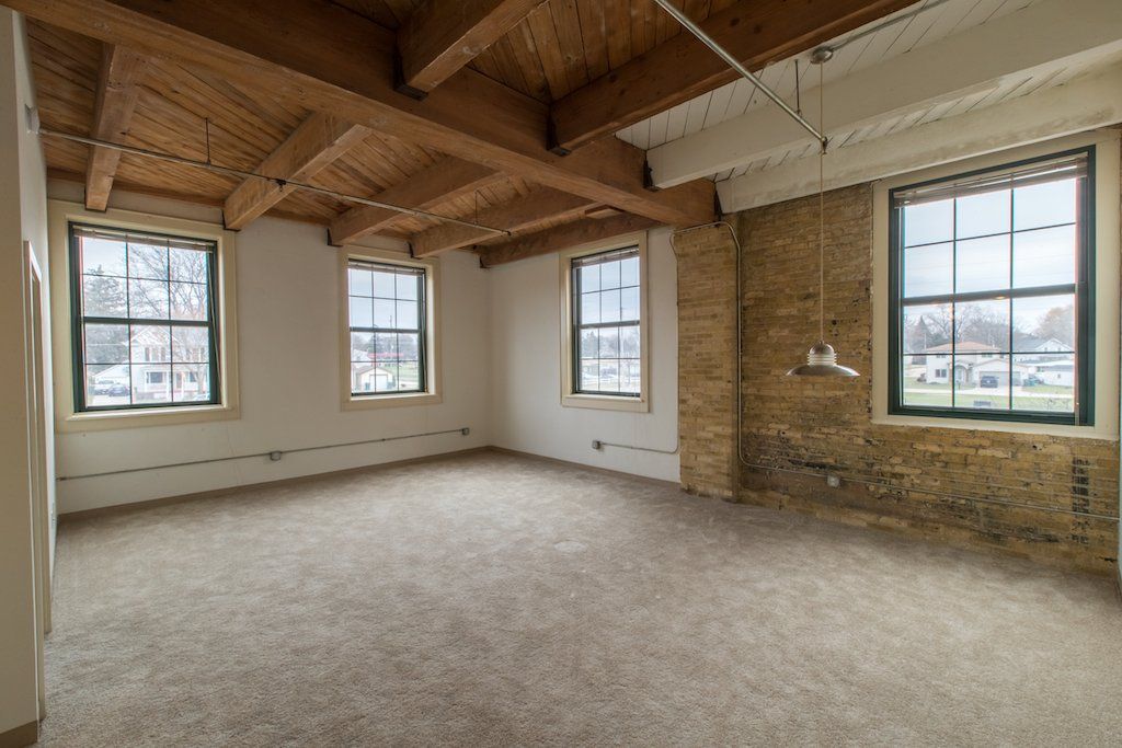 Shoe Factory Apartments Diamond Property Management