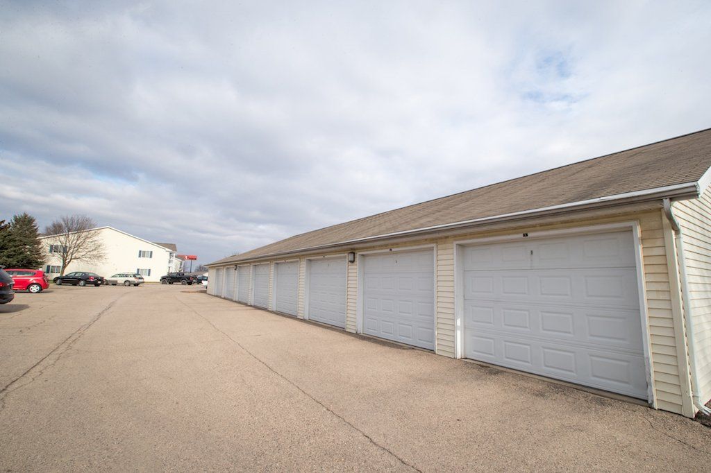 Stoneridge Apartments Diamond Property Management