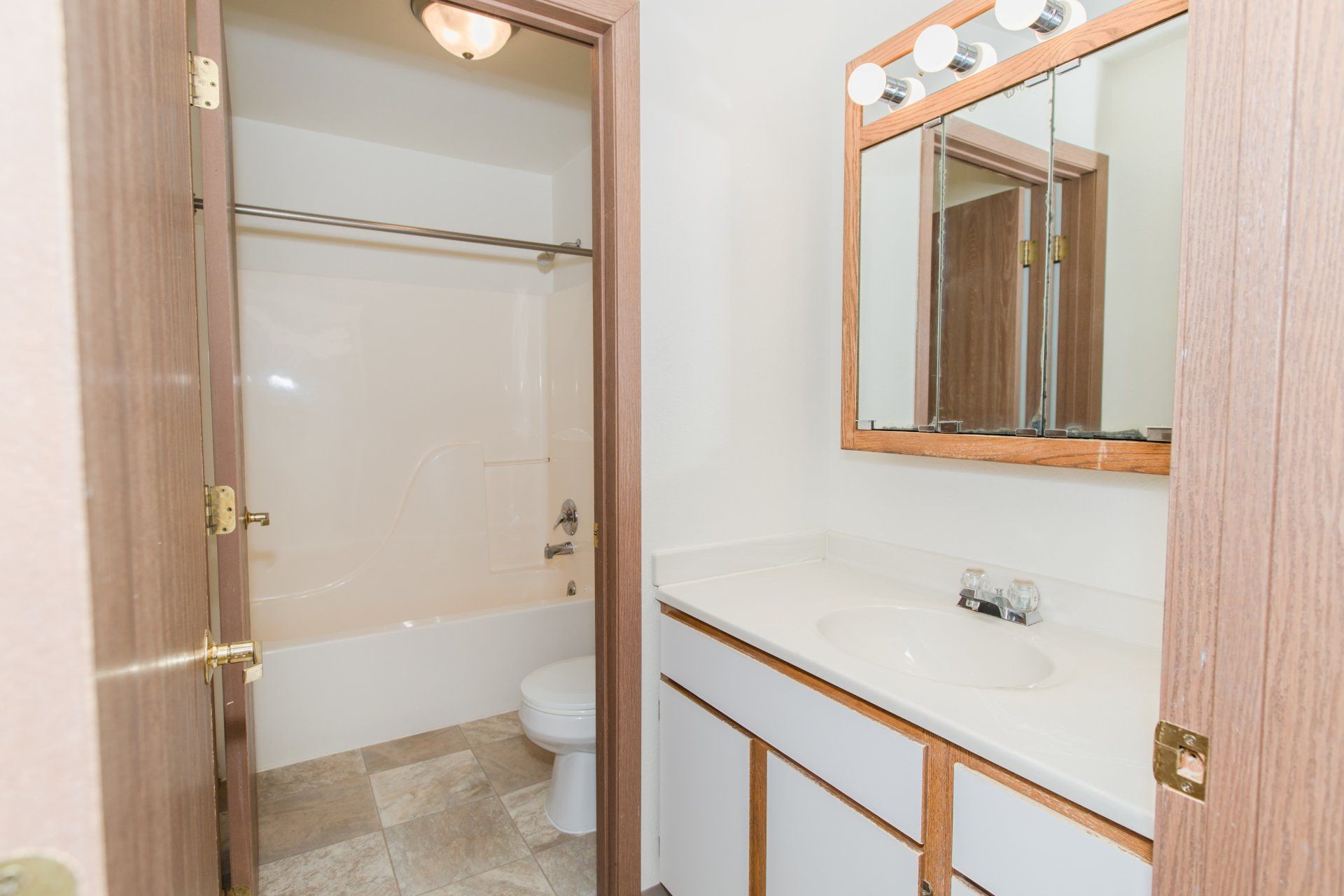 Sylvan Glen Apartments Diamond Property Management