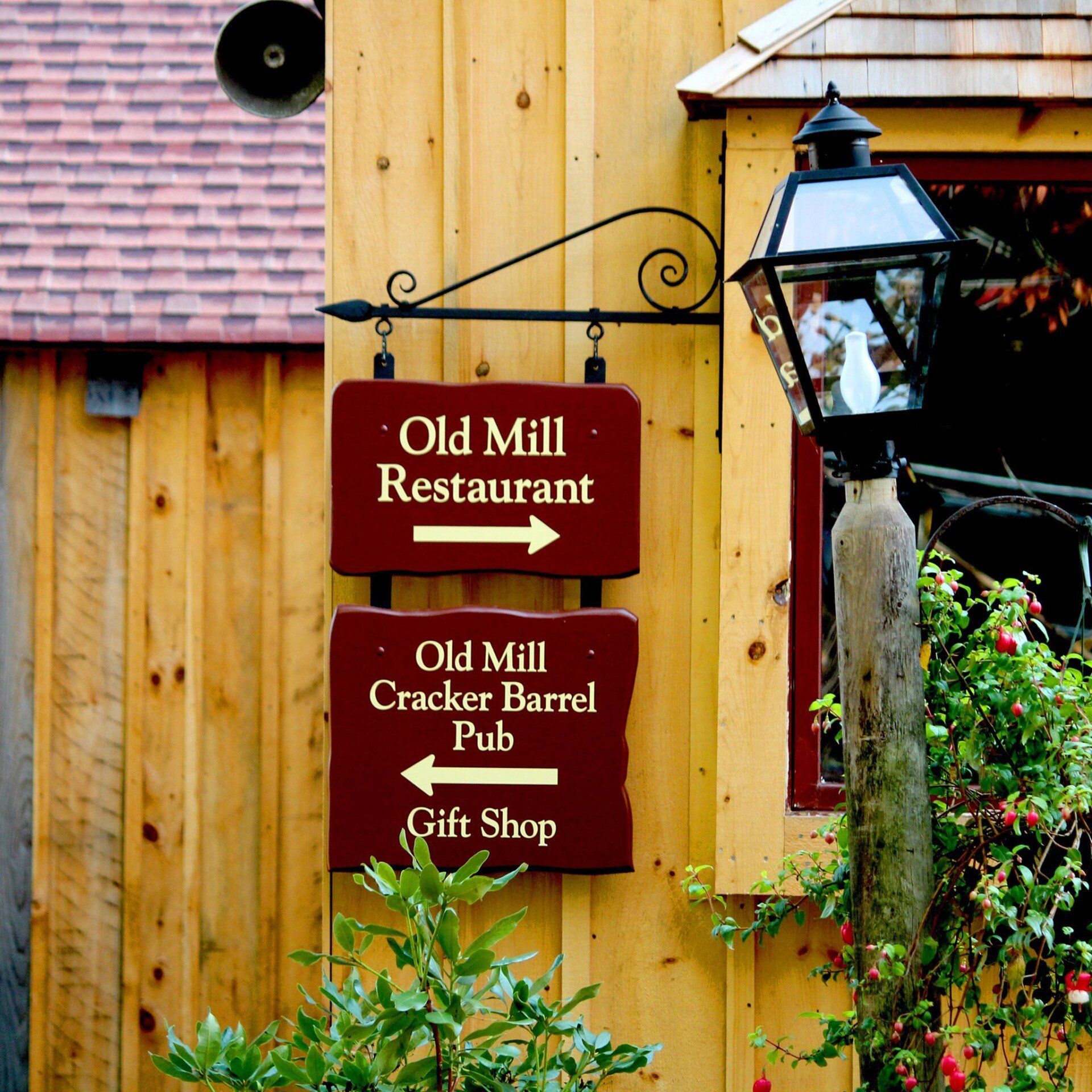 Restaurant and PubThe 1761 Old MillMA