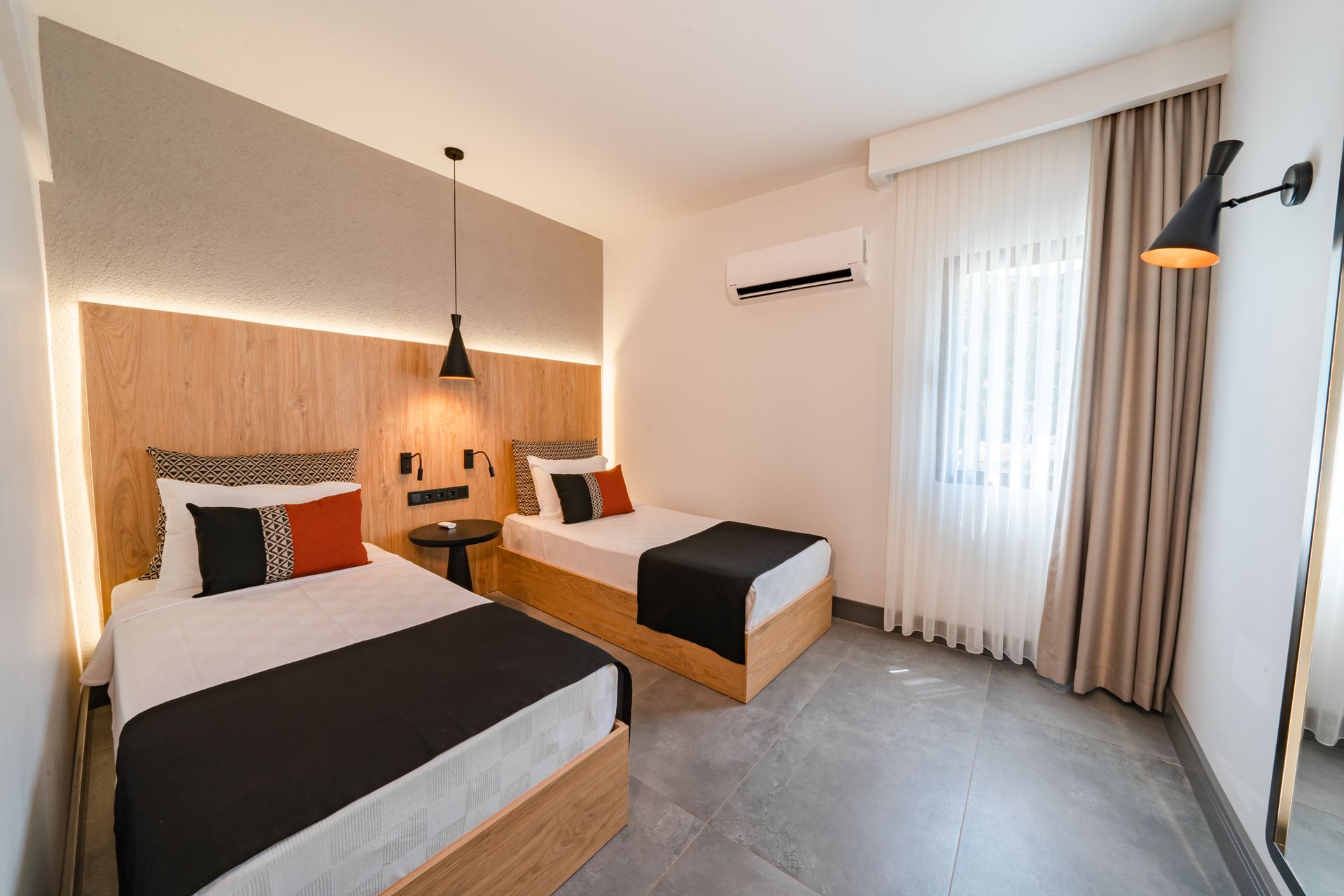 Deluxe family room at Club Beyy Resort Hotel, Menderes Izmir – ideal for families seeking comfort and sea views