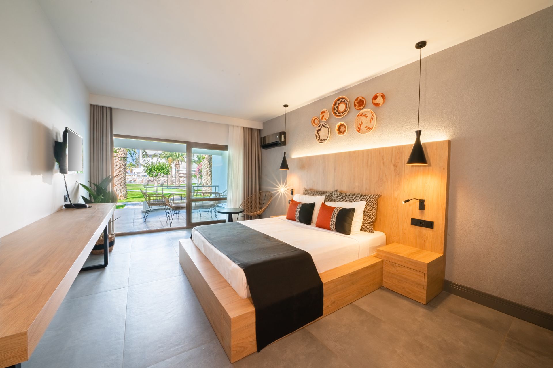 Deluxe family room at Club Beyy Resort Hotel, Menderes Izmir – ideal for families seeking comfort and sea views