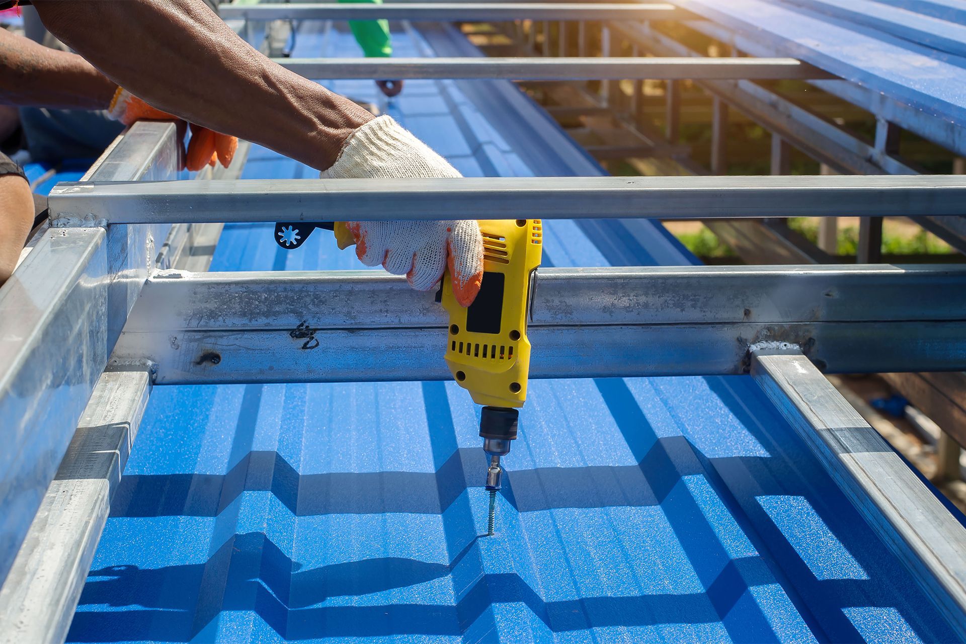 Installing Commercial Metal Roof