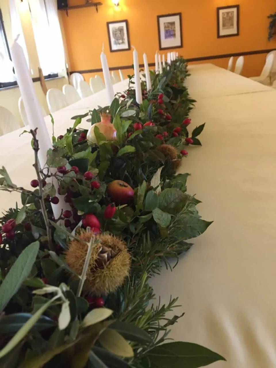 Tavolo con decorazioni