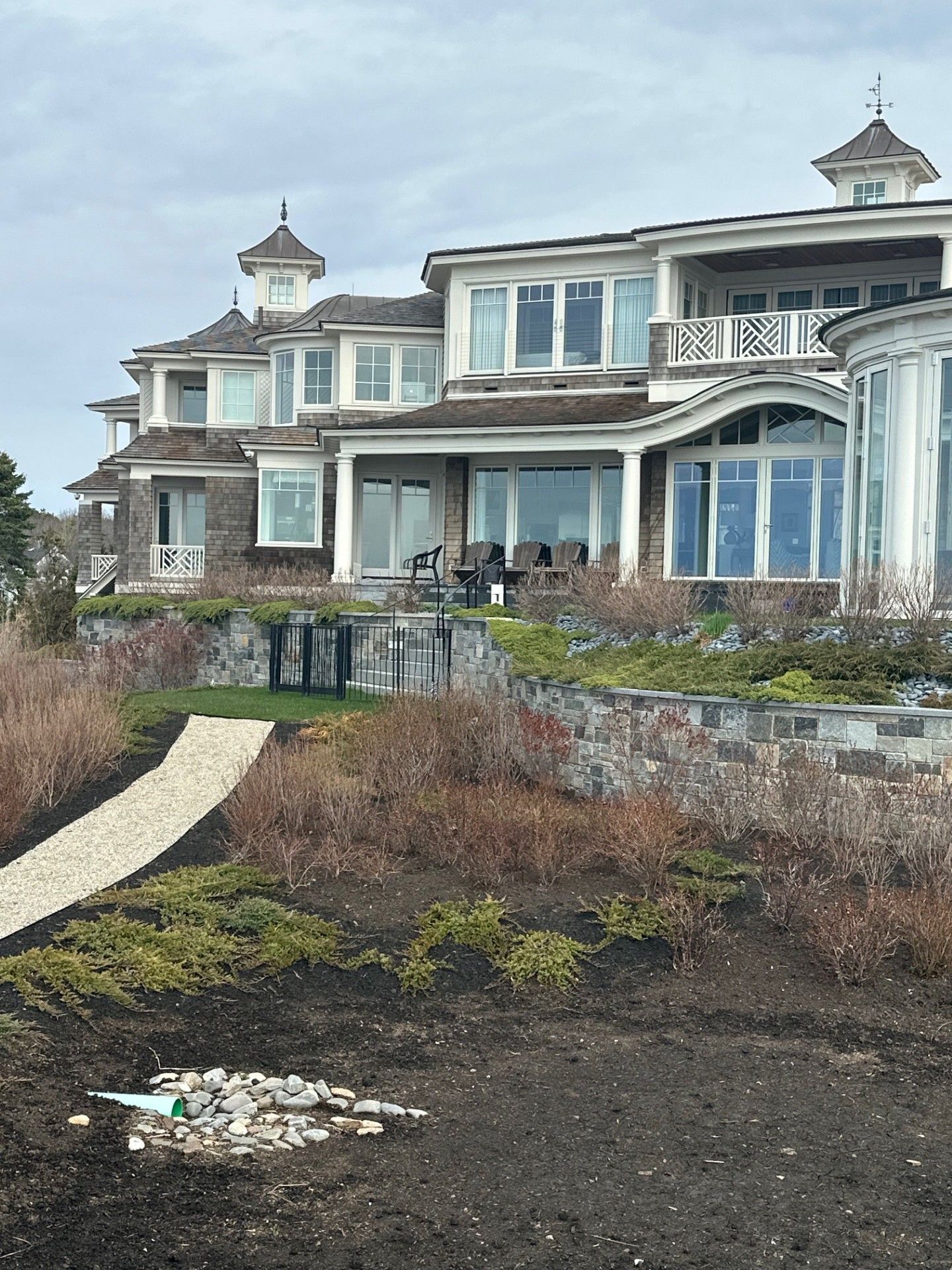 Window washing in Kennebunkport, maine