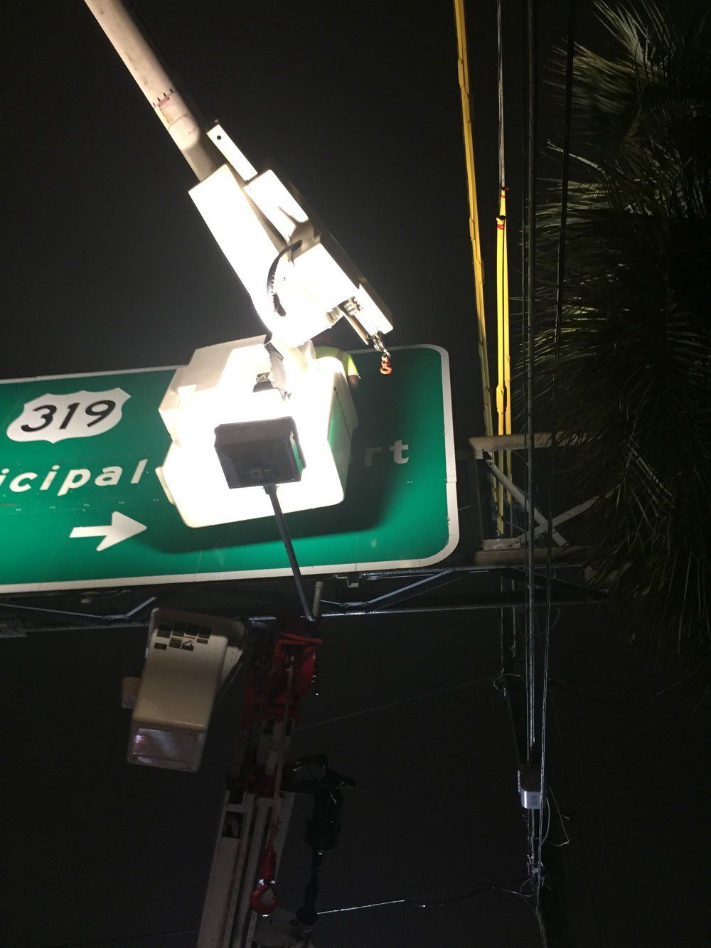 Fixing Road Sign — Pensacola, FL — Emerald Coast Striping