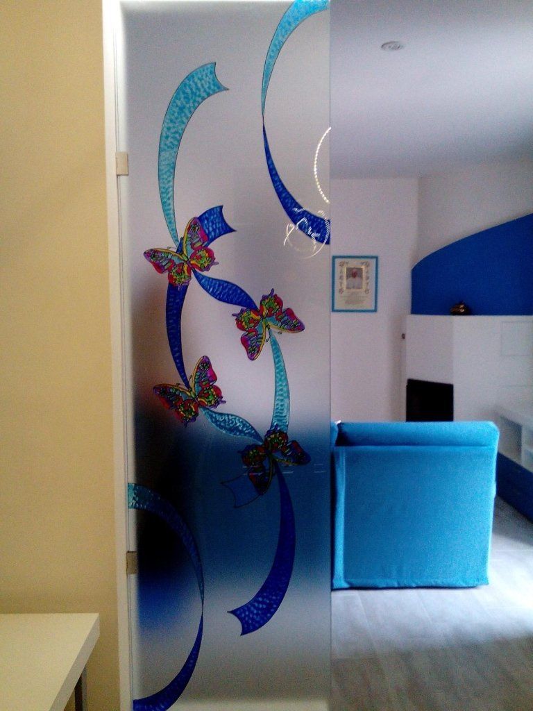 porta ingresso scorrevole in vetro artistico