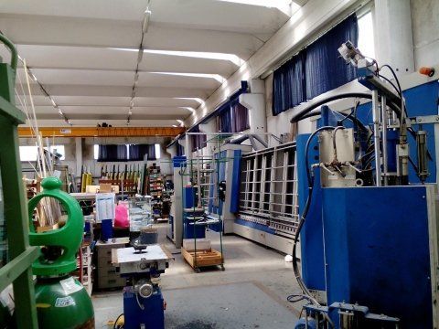 macchinari per la lavorazione del vetro