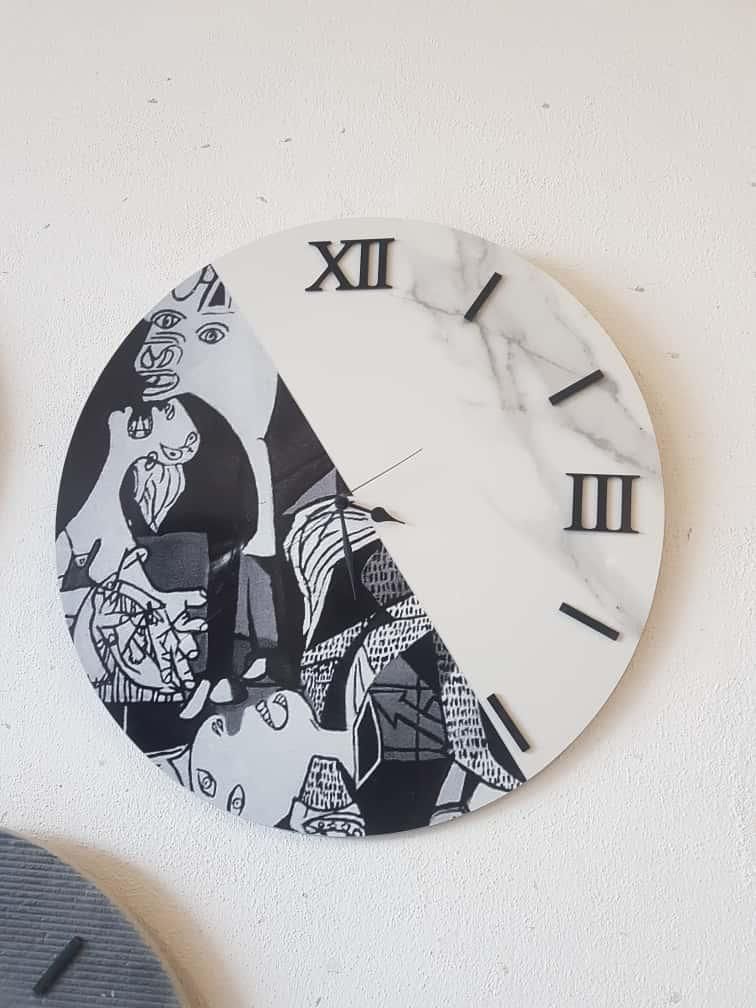 orologio in gres porcellanato