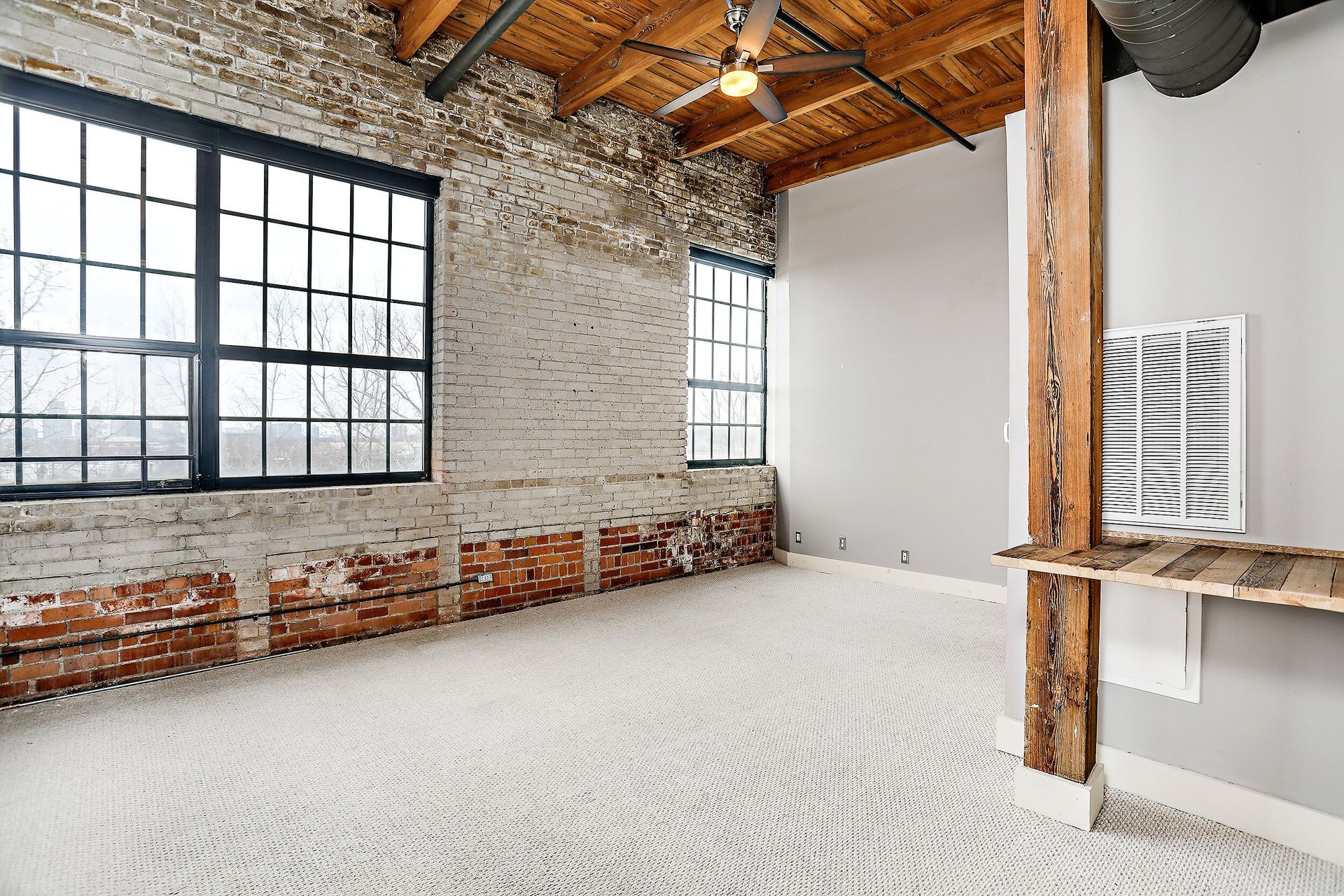 6533 E Jefferson Detroit-soroka.jpg