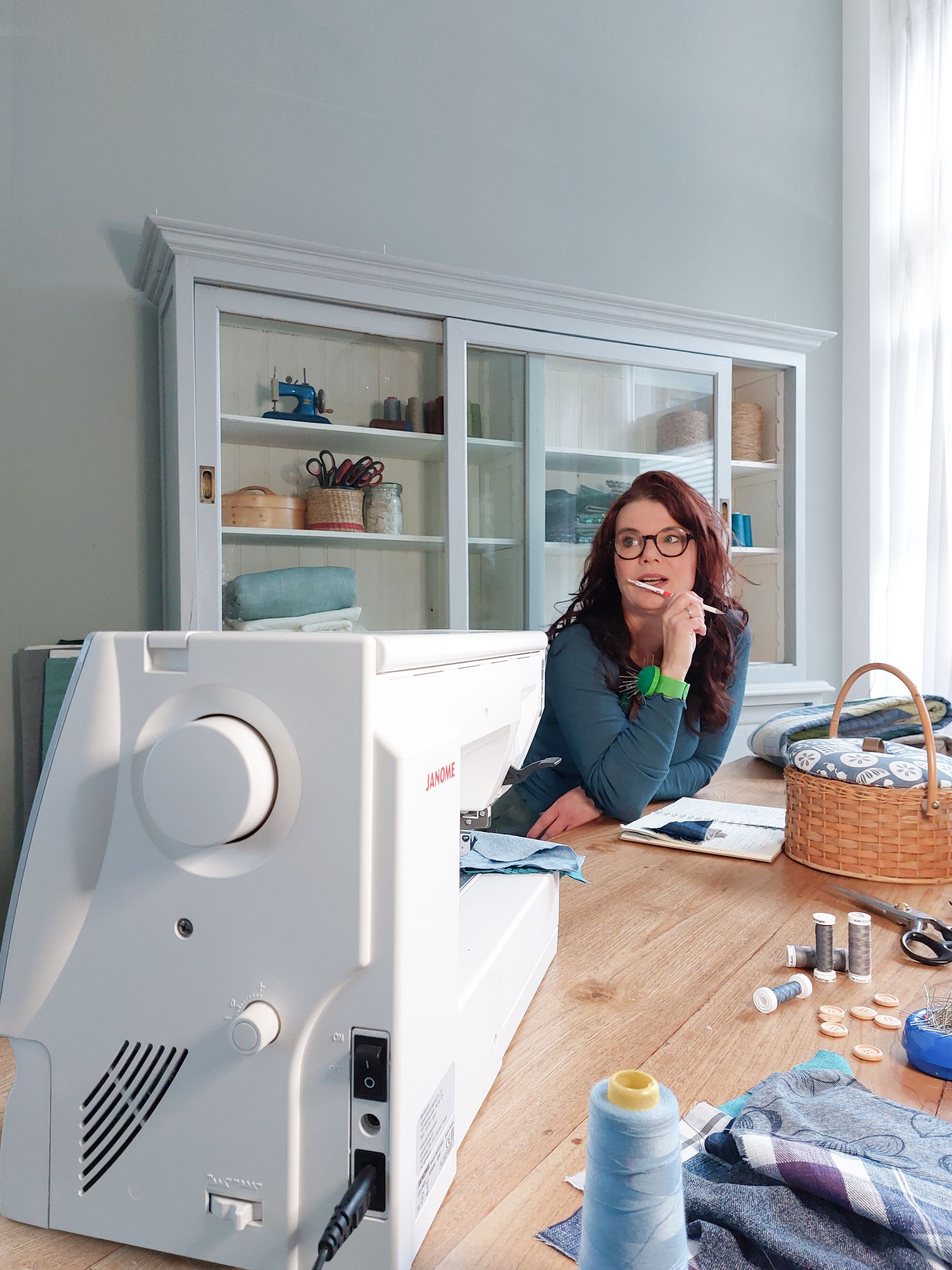 HANDWERKJUFFIE.NL Masterontwerper in memorydekens, troostdeken en herinneringsdeken. Een nieuw leven voor kleding van een overleden dierbare, baby- of kinderkleding.