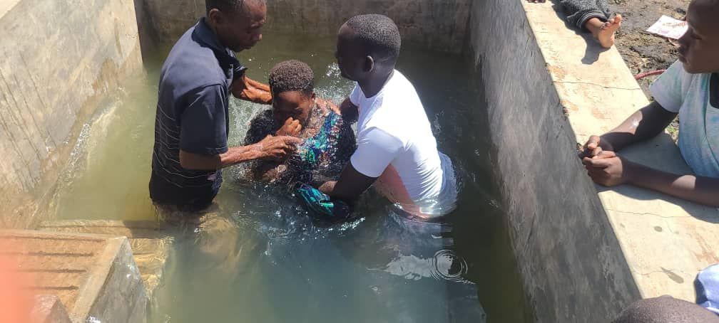 Baptisms in Chibe, Tanzania