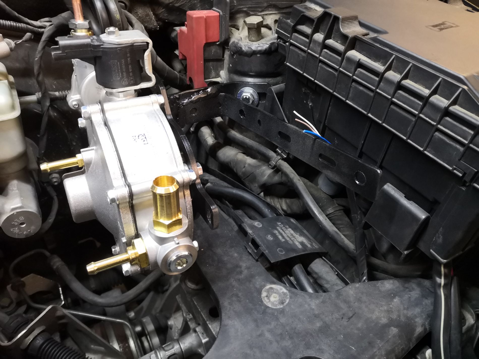 valvole per impianto gpl su audi tt 2.0